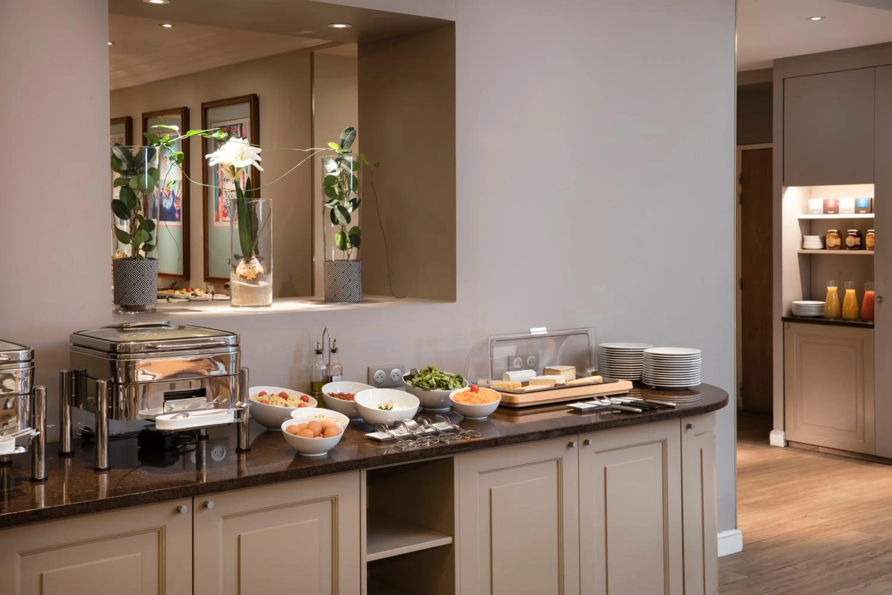 Breakfast in Le Littré