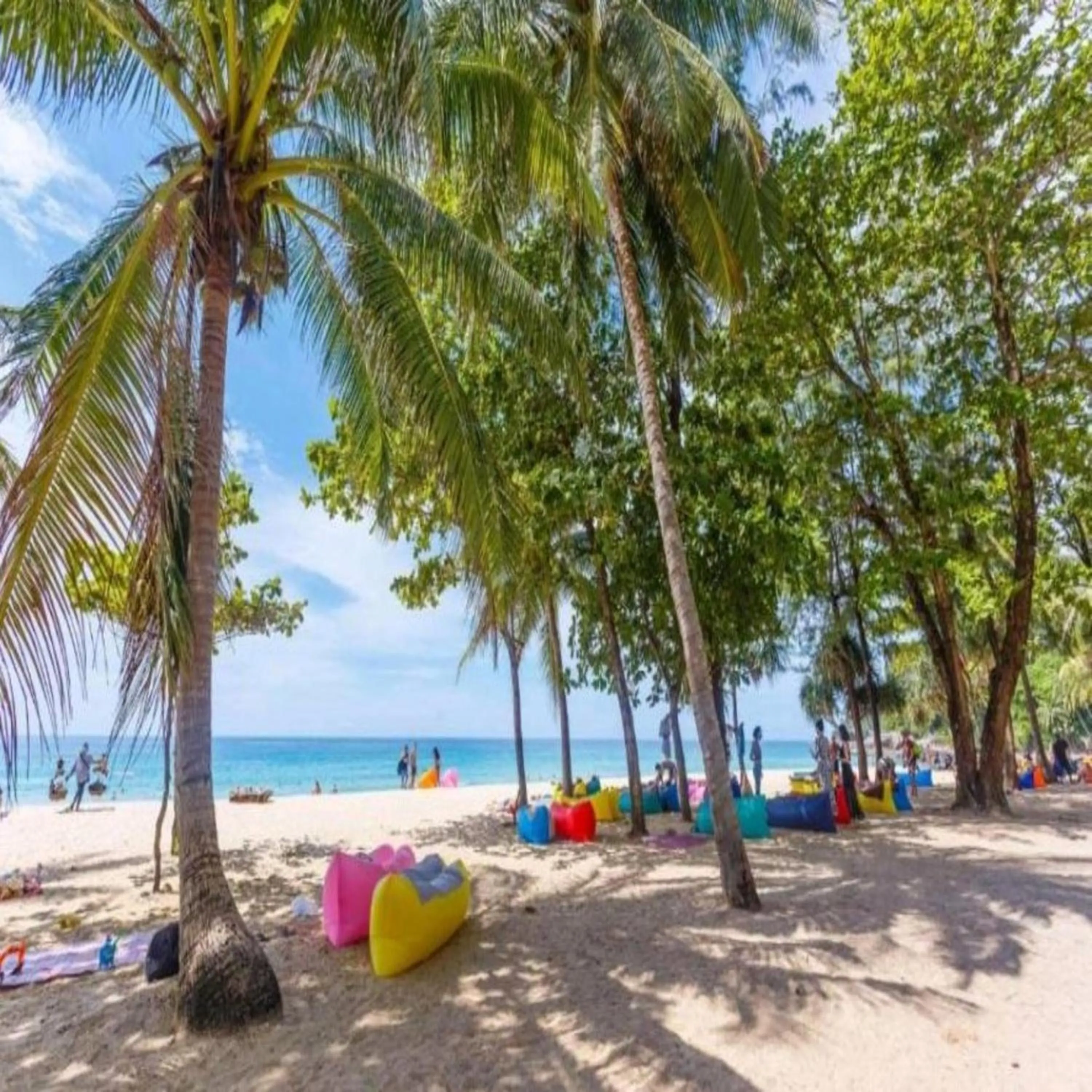 Beach in Malinee Resort