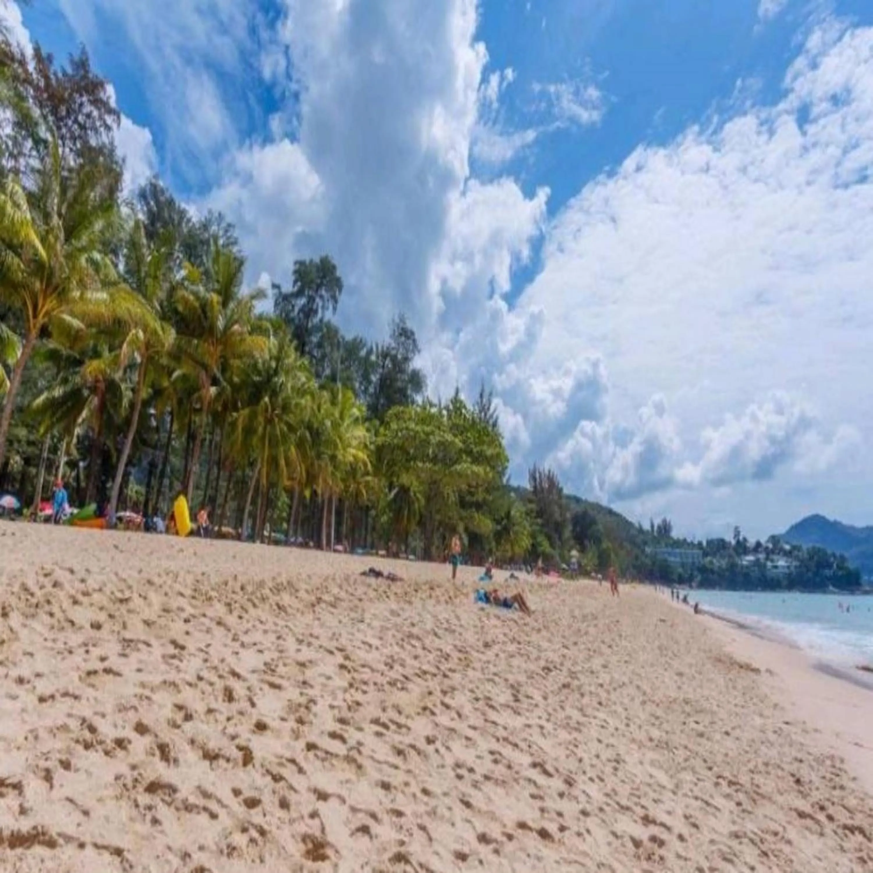 Beach in Malinee Resort