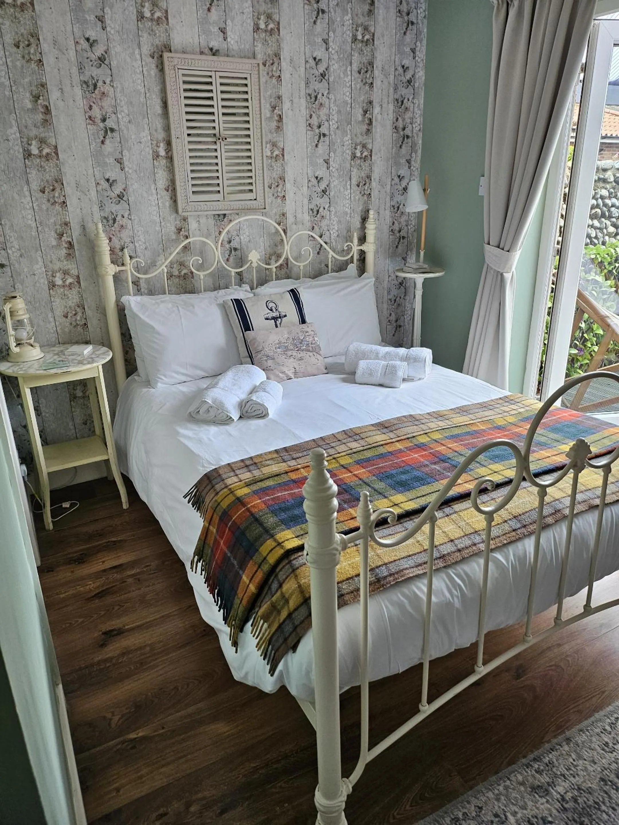 Bedroom, Bed in Hooray Henrys Sheringham