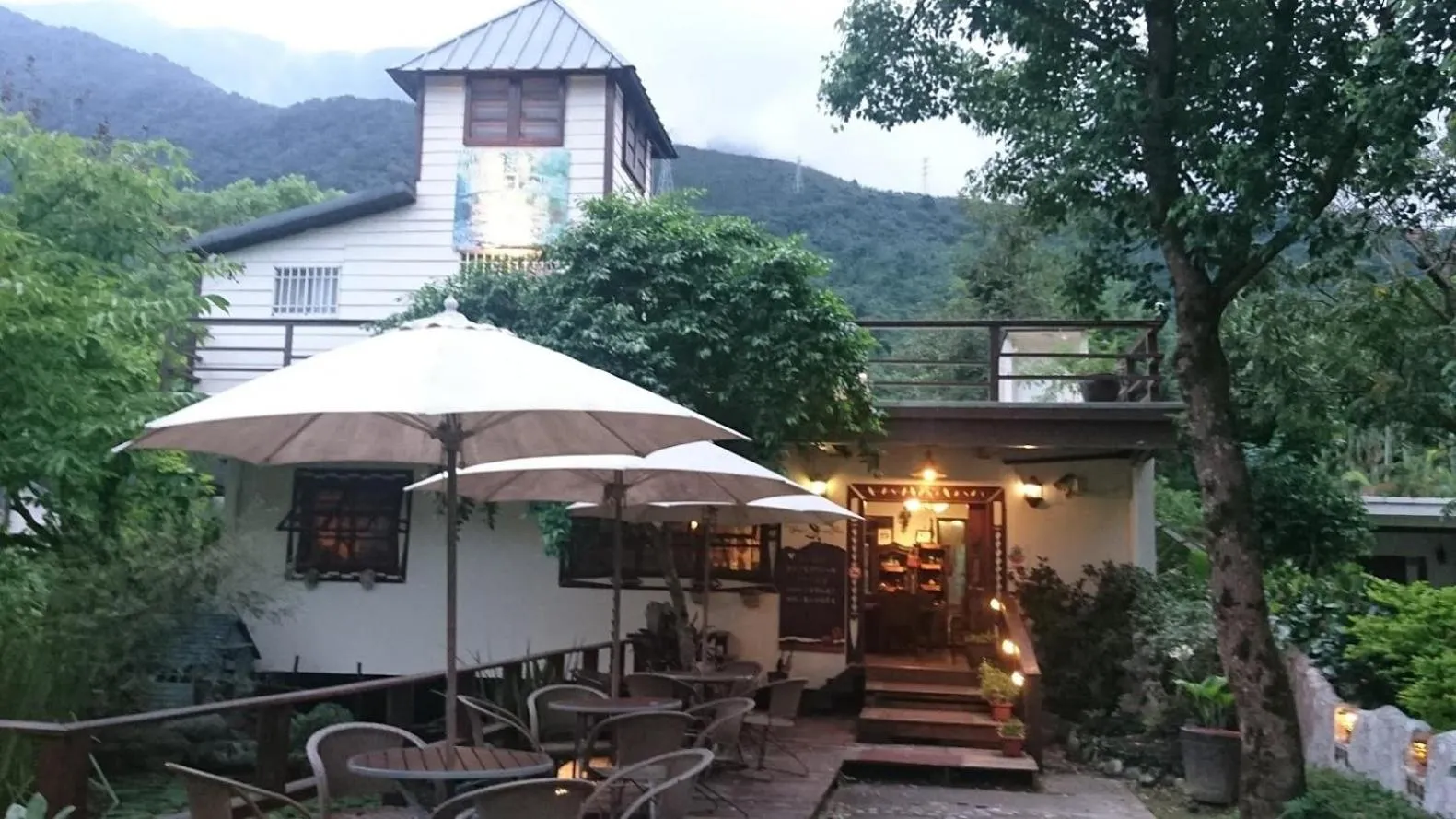 Monet Garden Coffee Farm