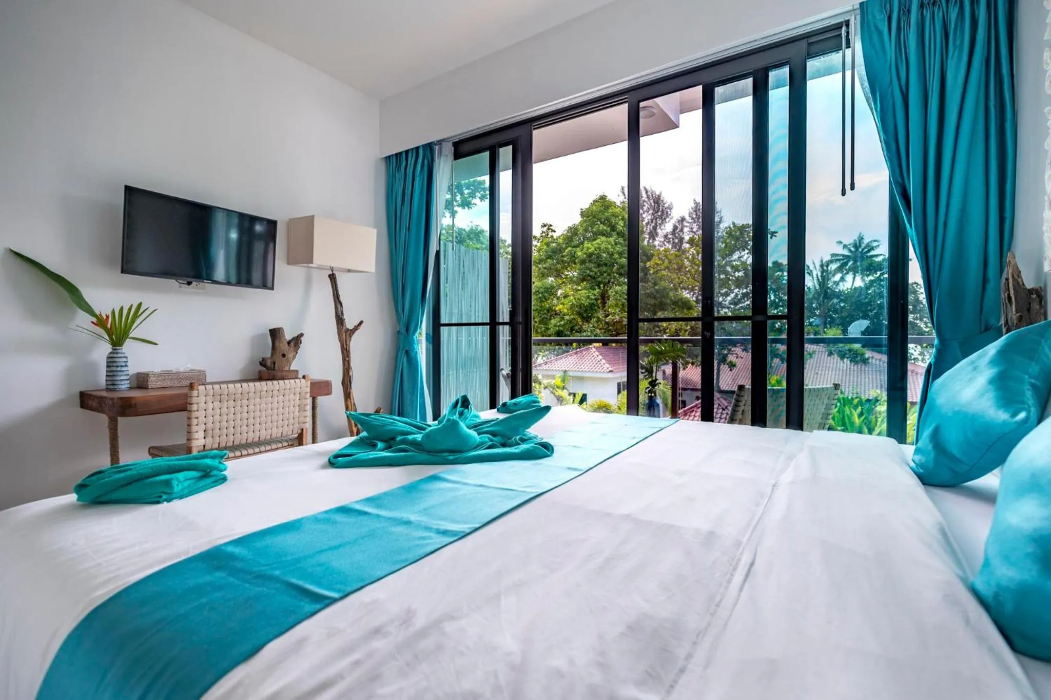 Bed in By The Sea Koh Mak Boutique Guesthouse