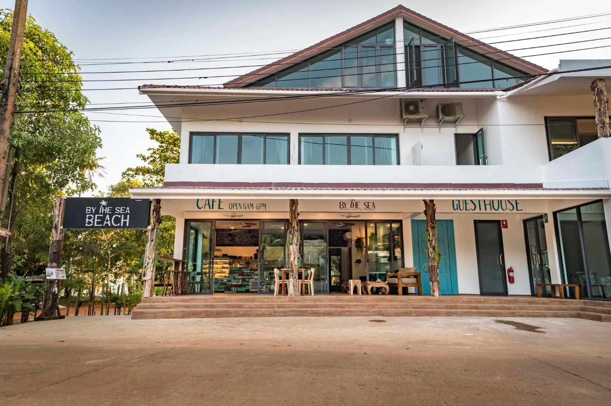 Property building in By The Sea Koh Mak Boutique Guesthouse