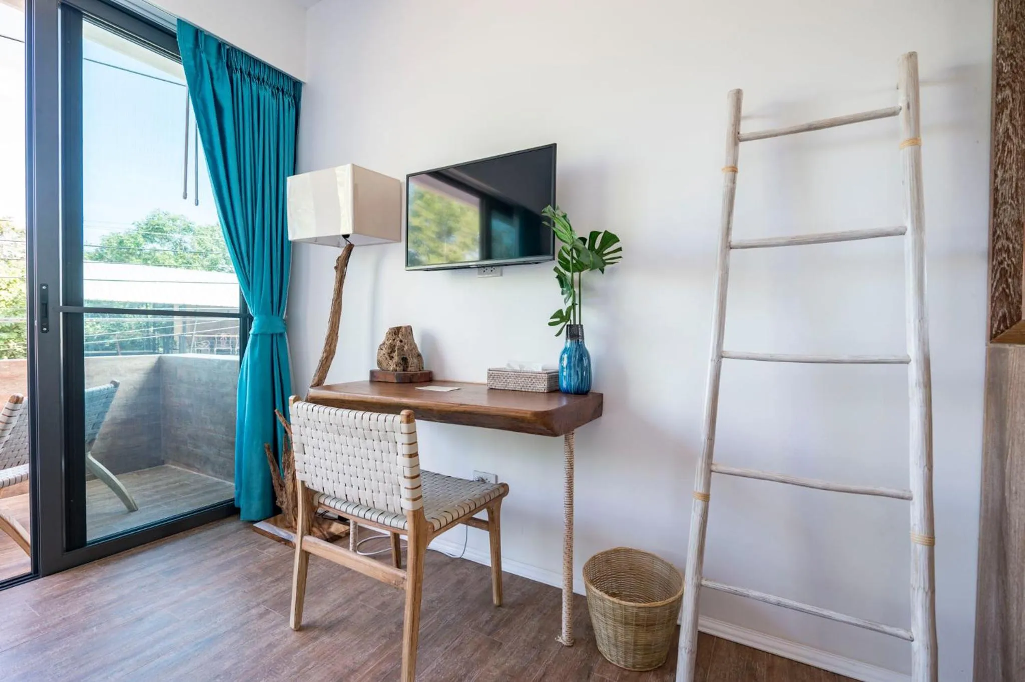 TV and multimedia in By The Sea Koh Mak Boutique Guesthouse