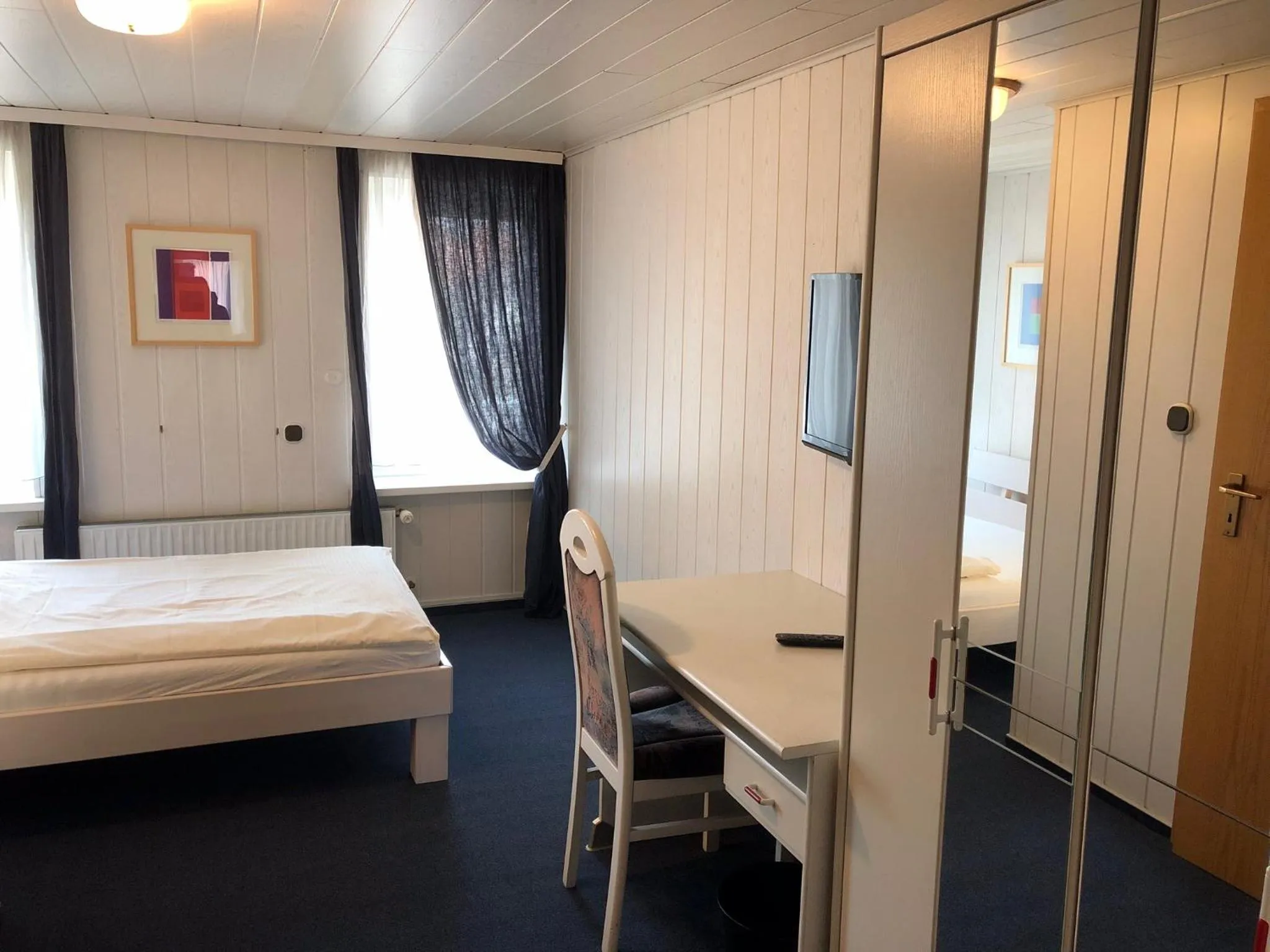 Photo of the whole room, Bed in Hotel Cao