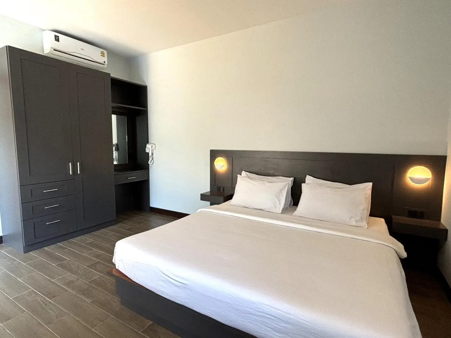 Bed in Blue Aura Pool Villa