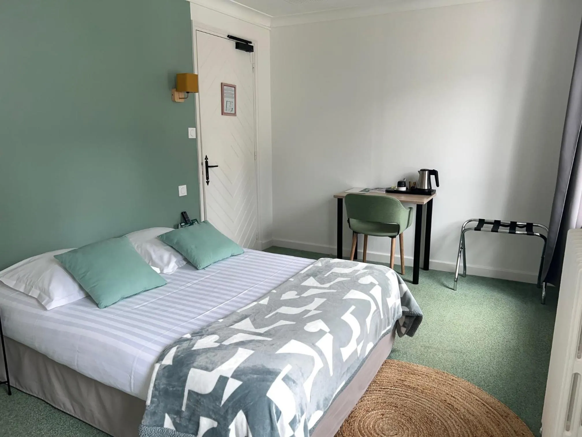 Logis Hôtel du Commerce