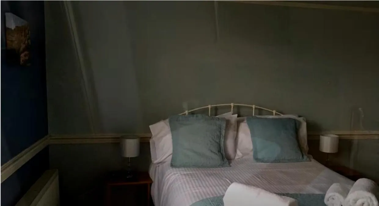 Standard Double Room in The Top House Inn