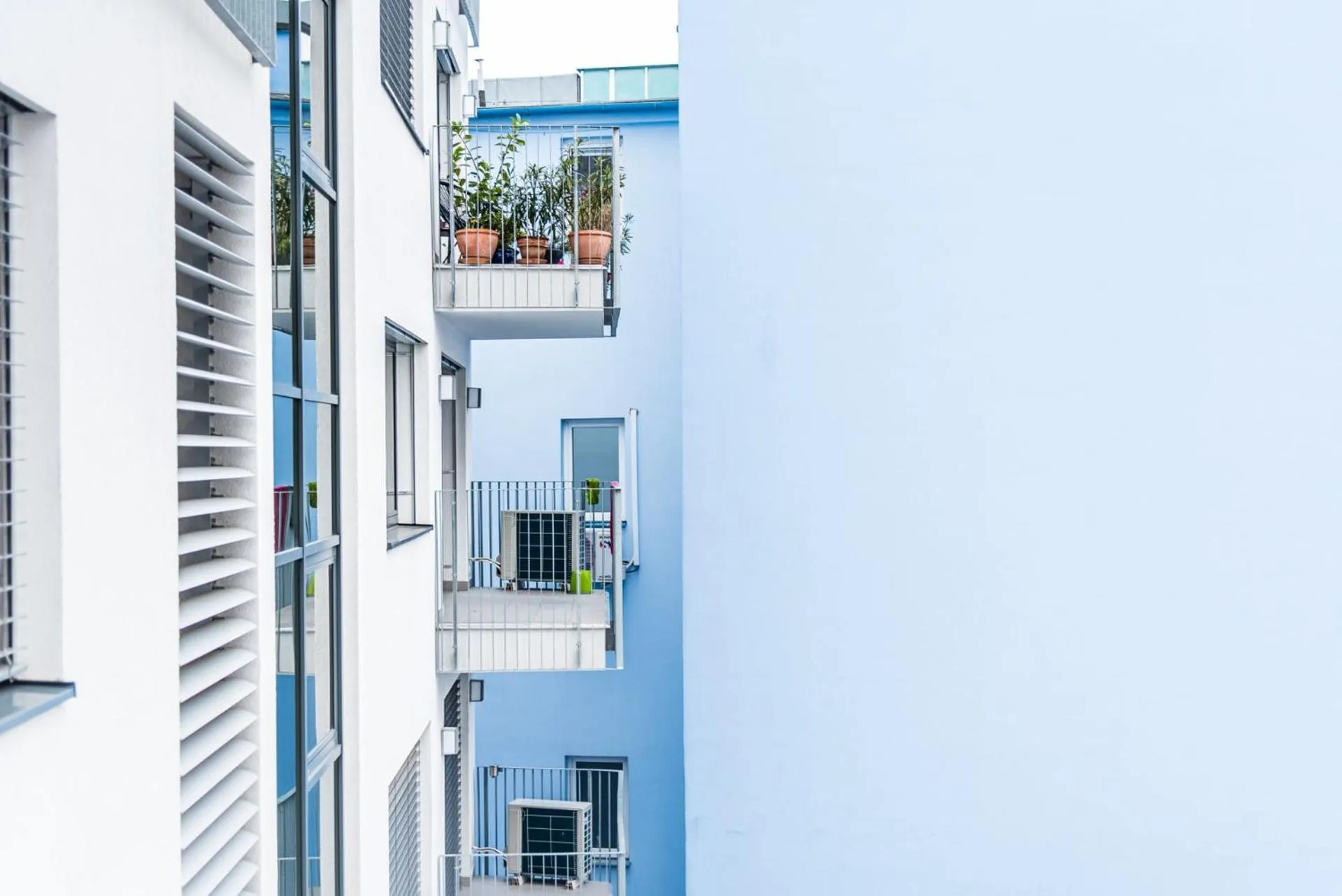 Balcony/Terrace in City Castle Apartments Free Parking