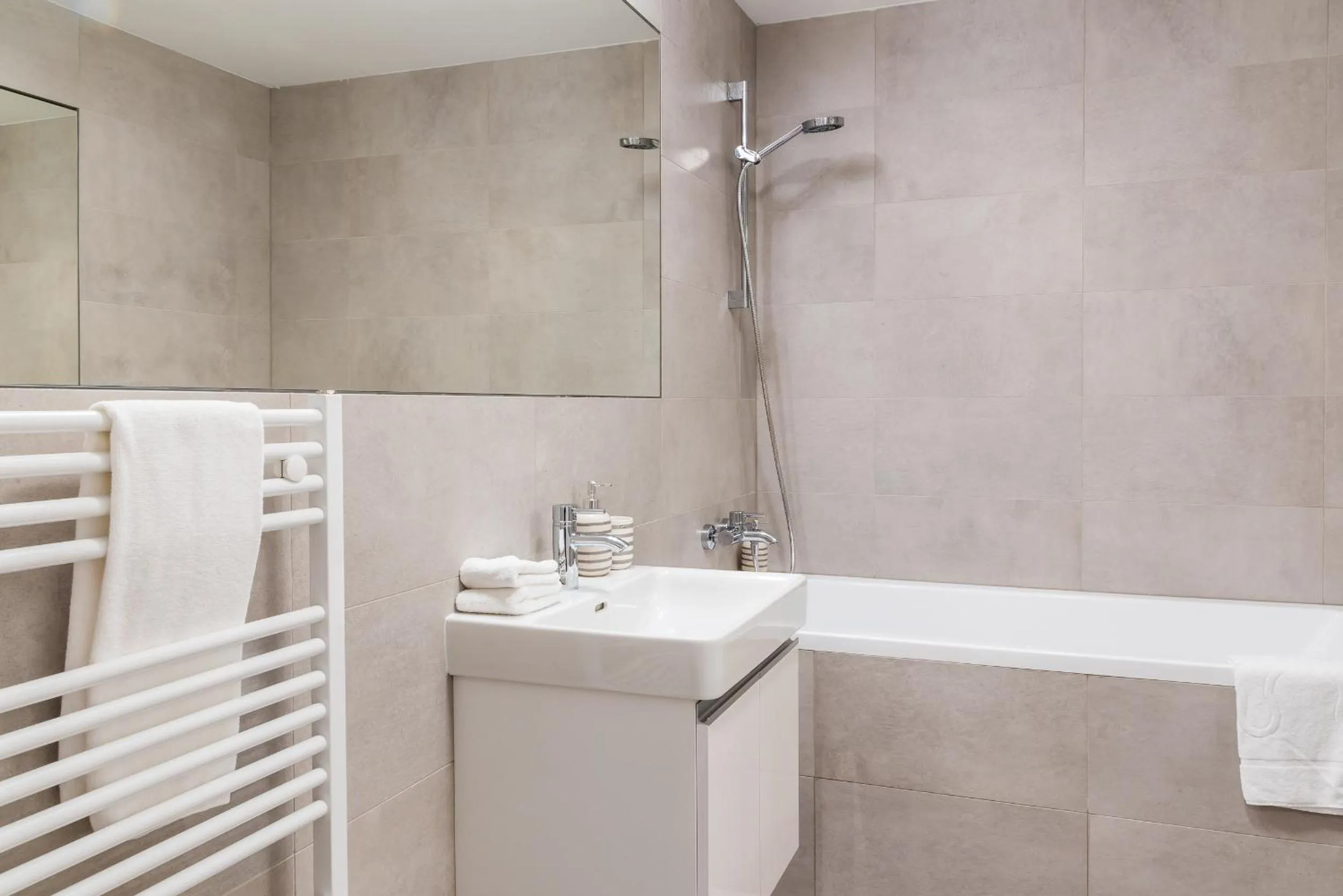 Bathroom in City Castle Apartments Free Parking