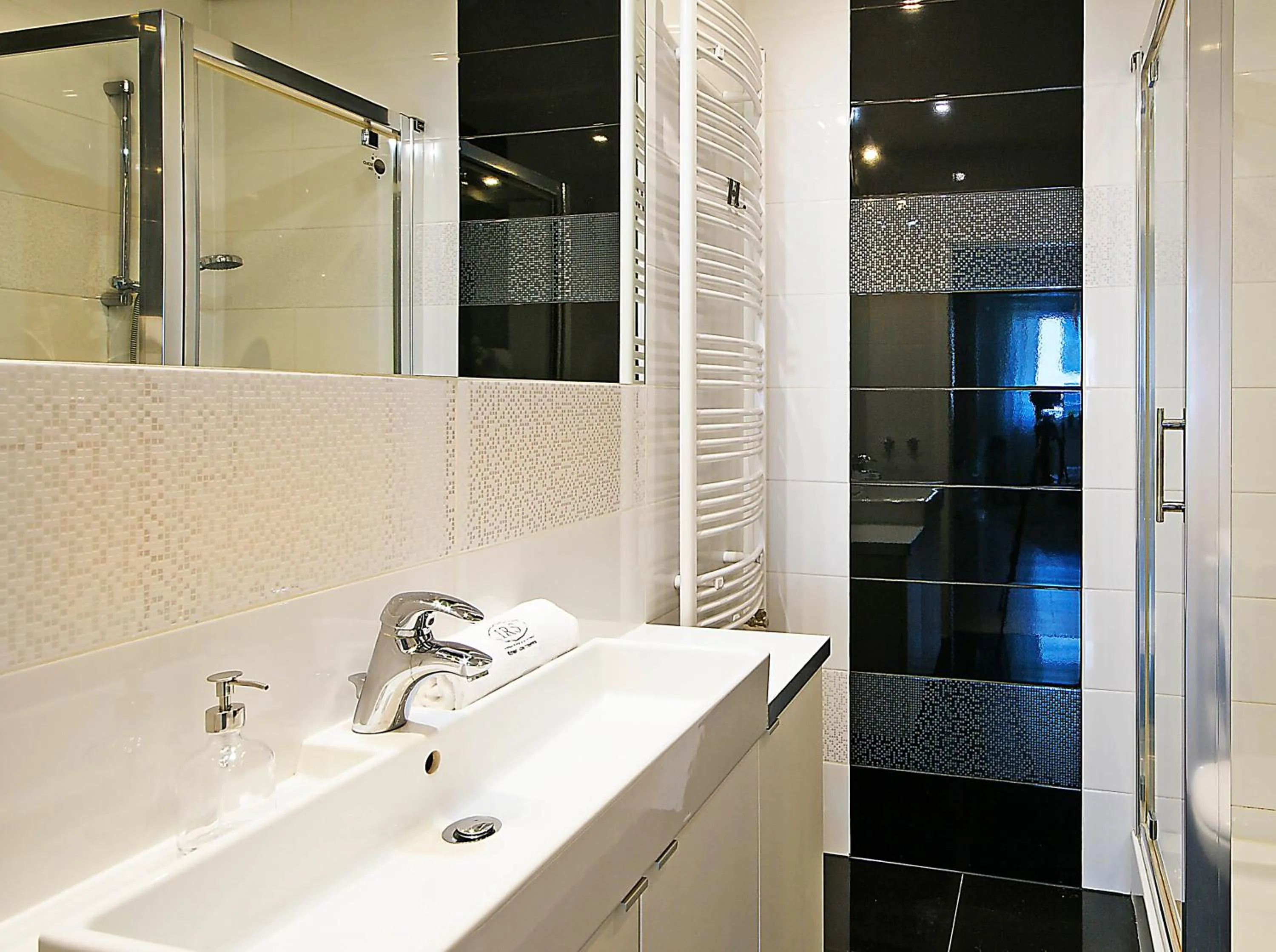 Shower in IRS ROYAL APARTMENTS Apartamenty IRS Albatros