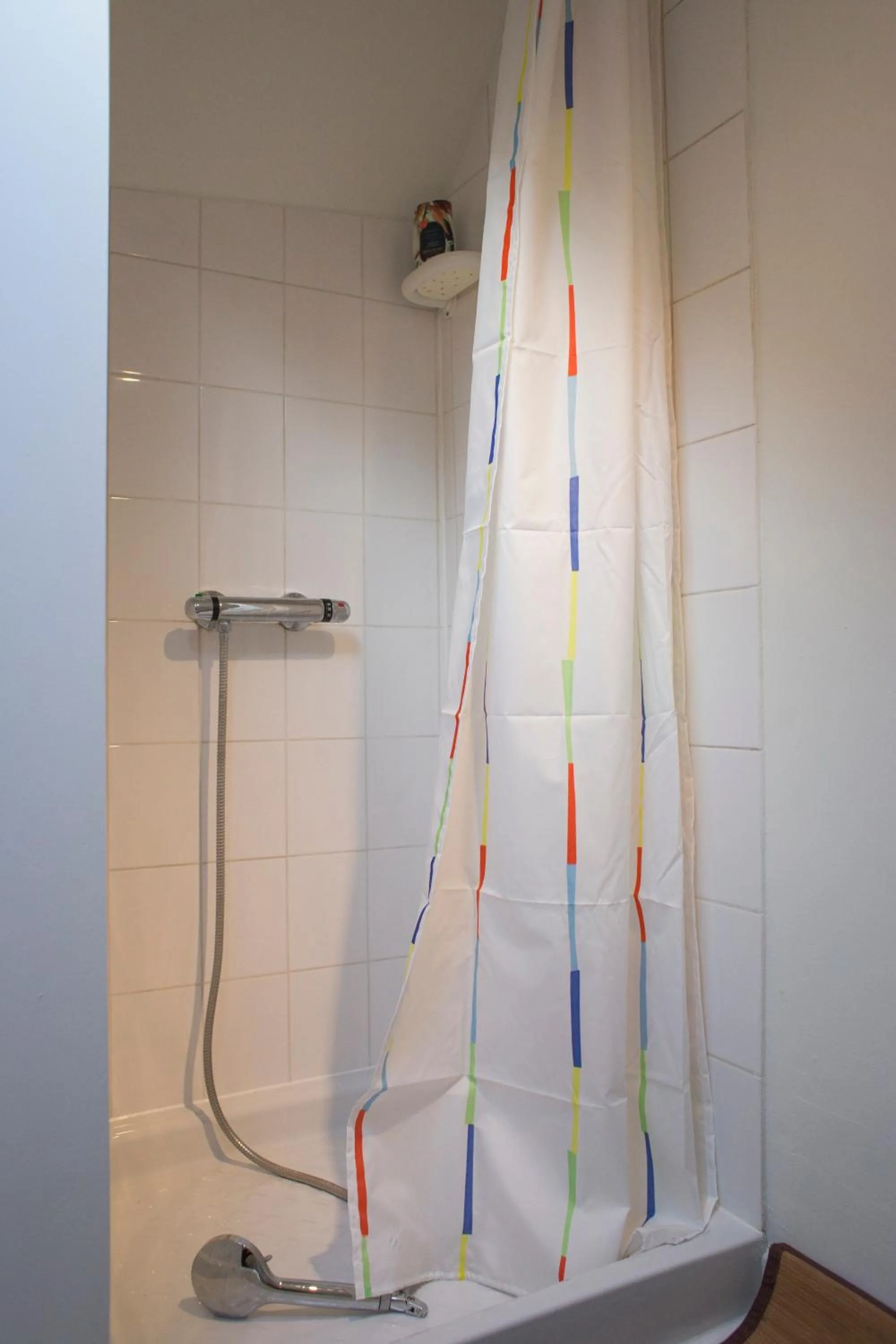 Bathroom in La Garçonnière de Wiertz - Esc'Appart