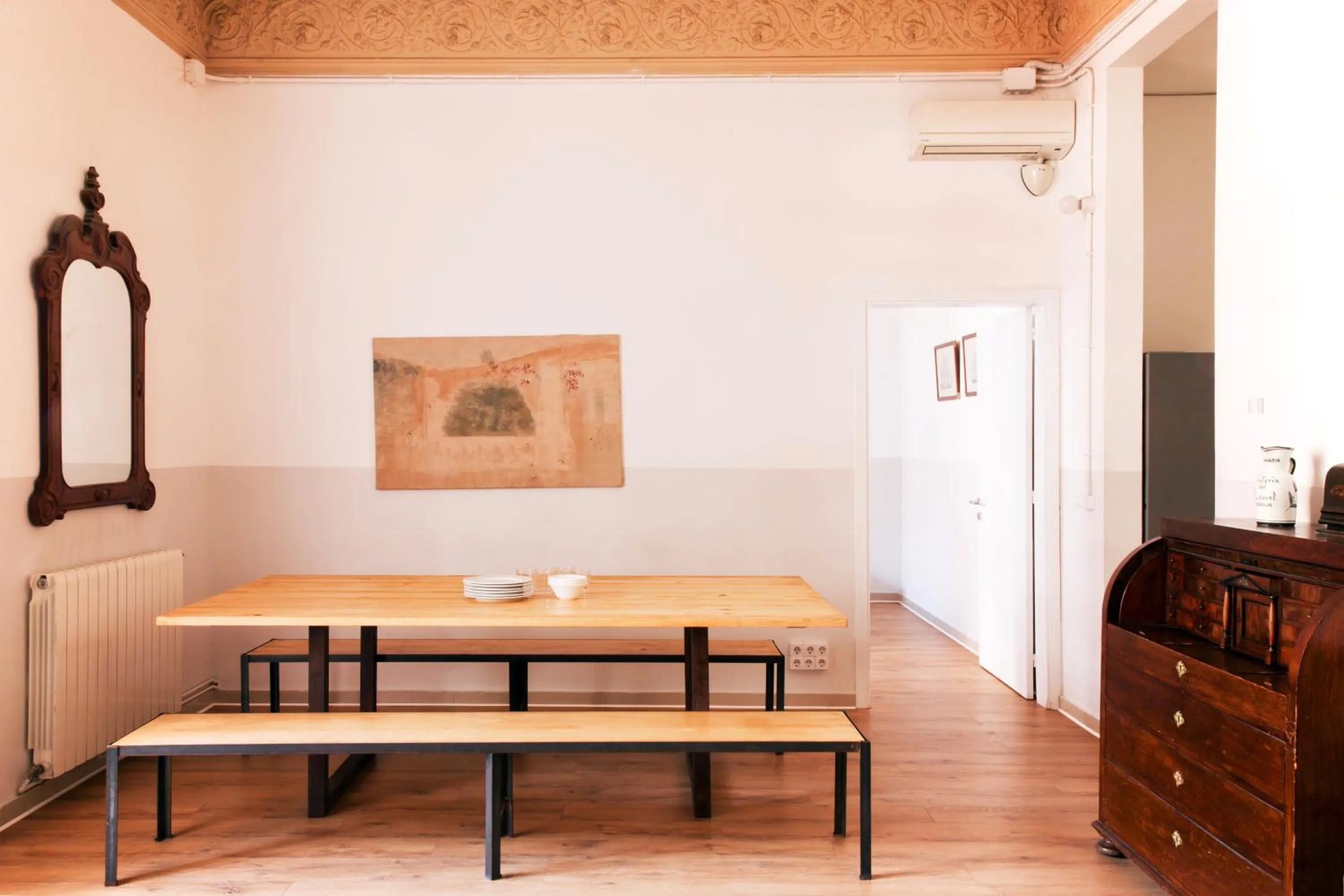 Dining area in My Address in Barcelona