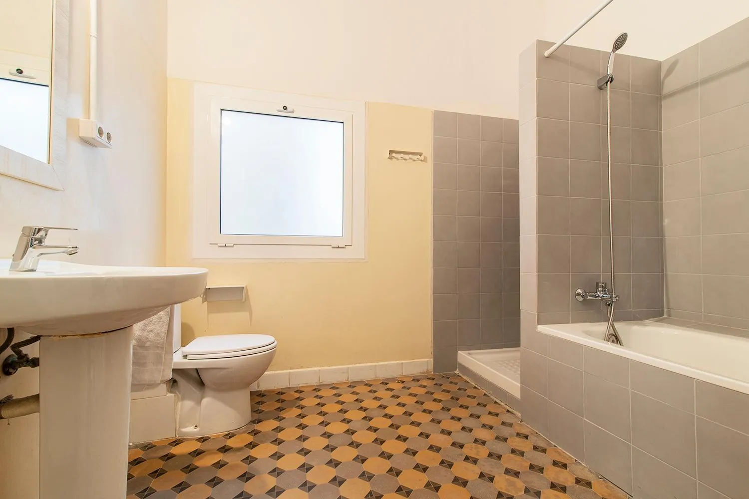 Bathroom in My Address in Barcelona