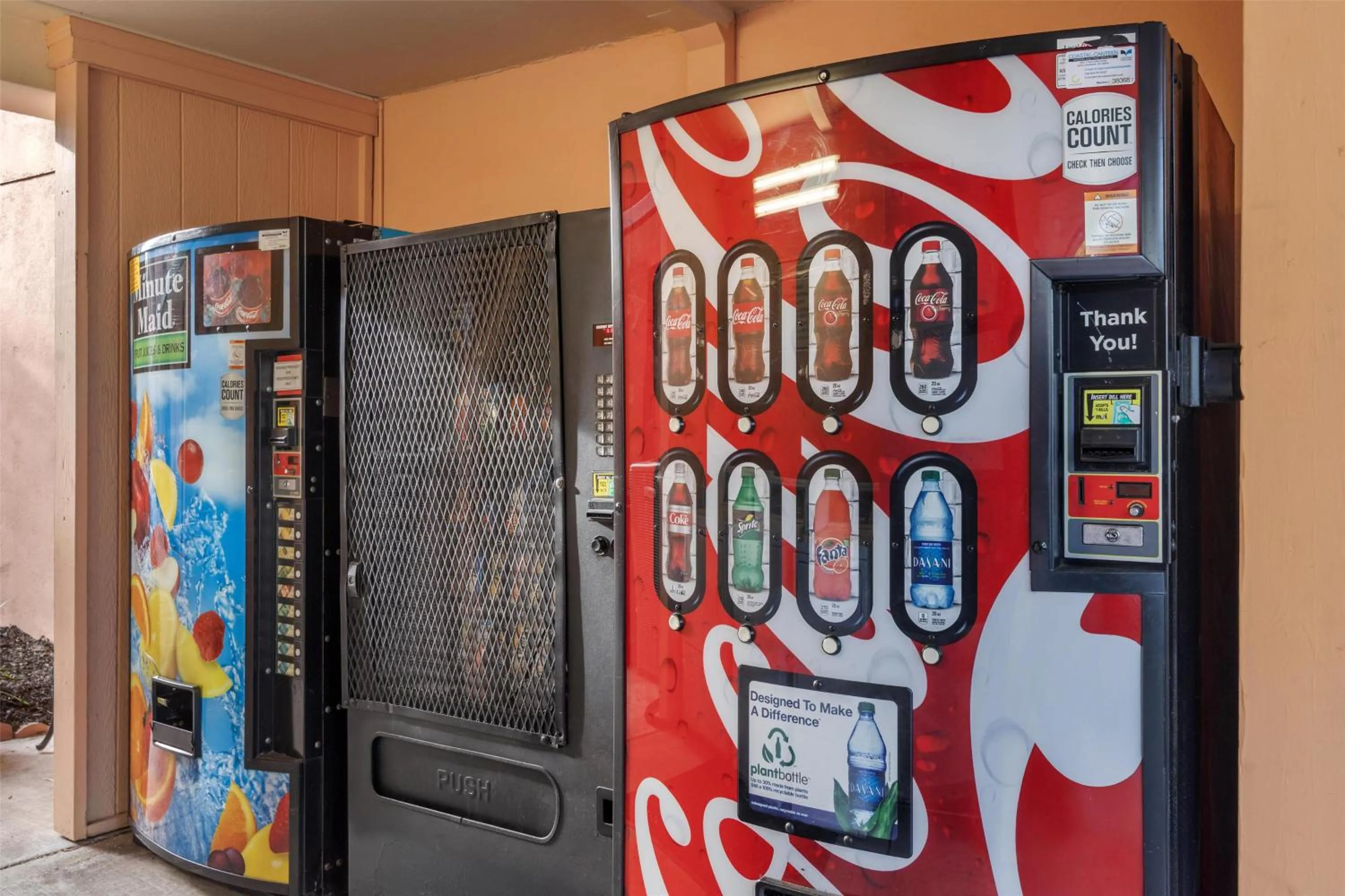 Property building in Best Western Charleston Inn