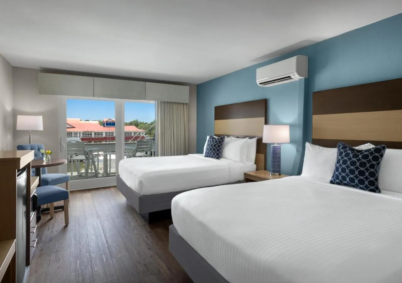 Bed in Shem Creek Inn