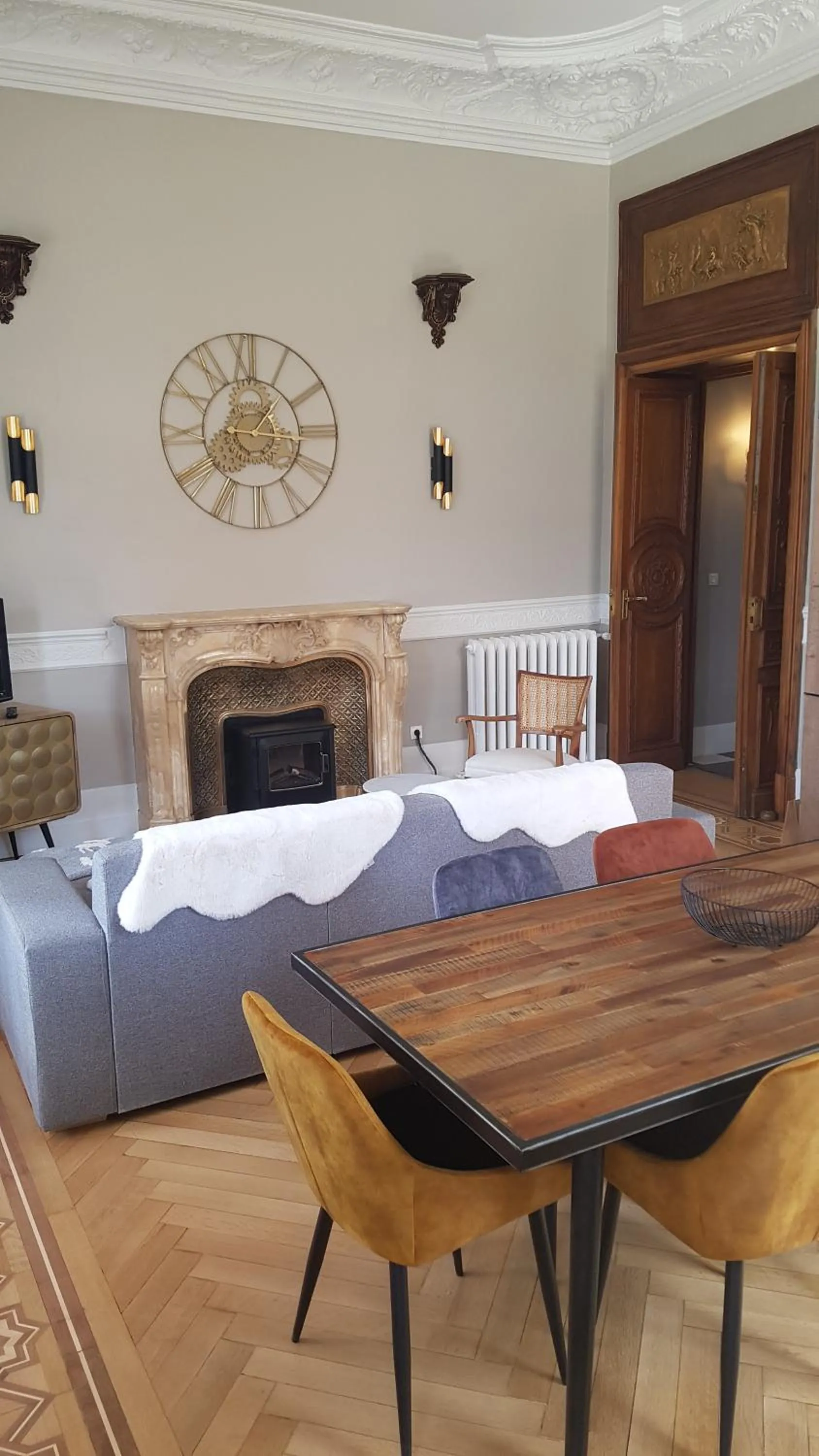 Bed in Résidence Château des Magnans by Nevesol