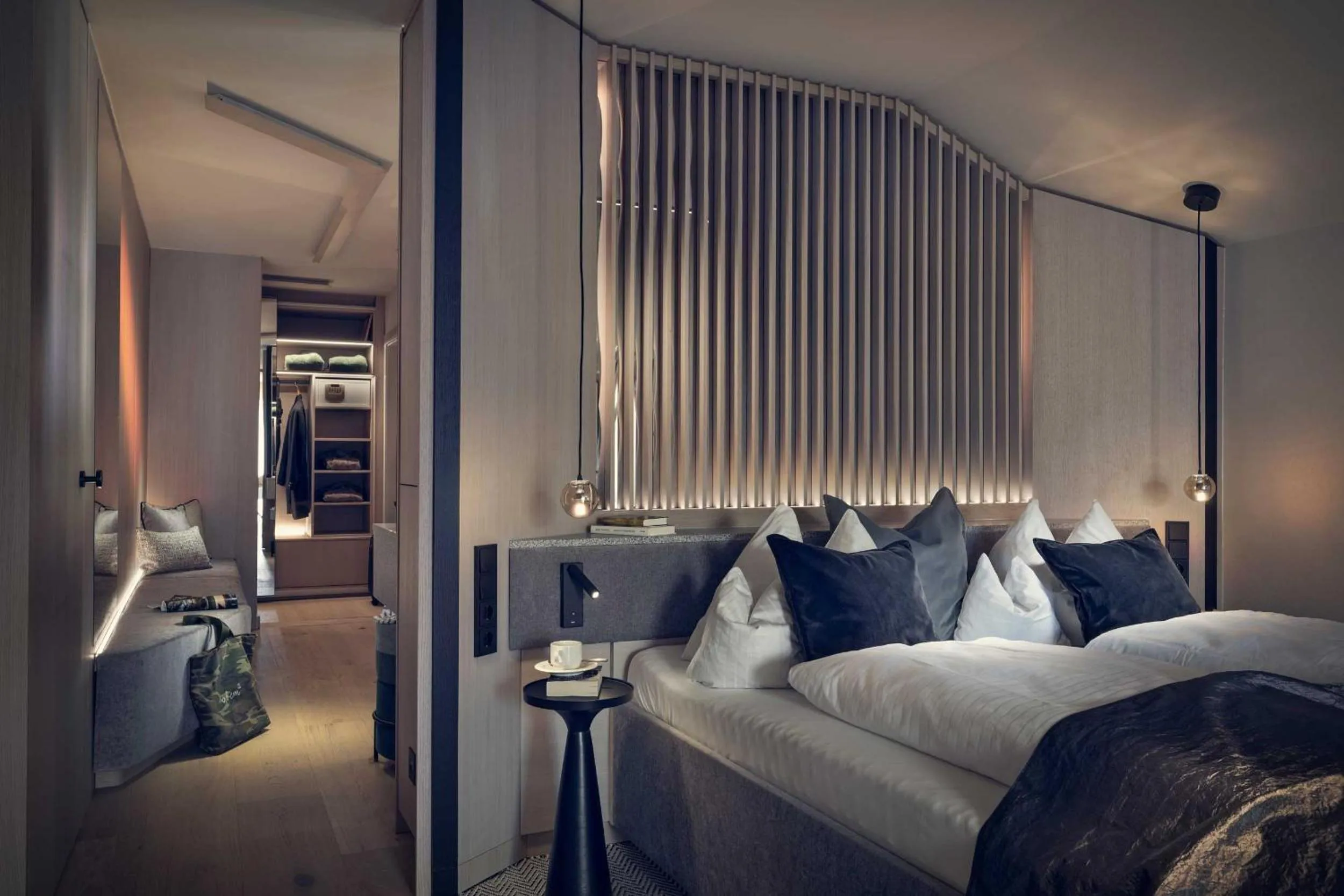 Bed in Hotel Lindenwirt