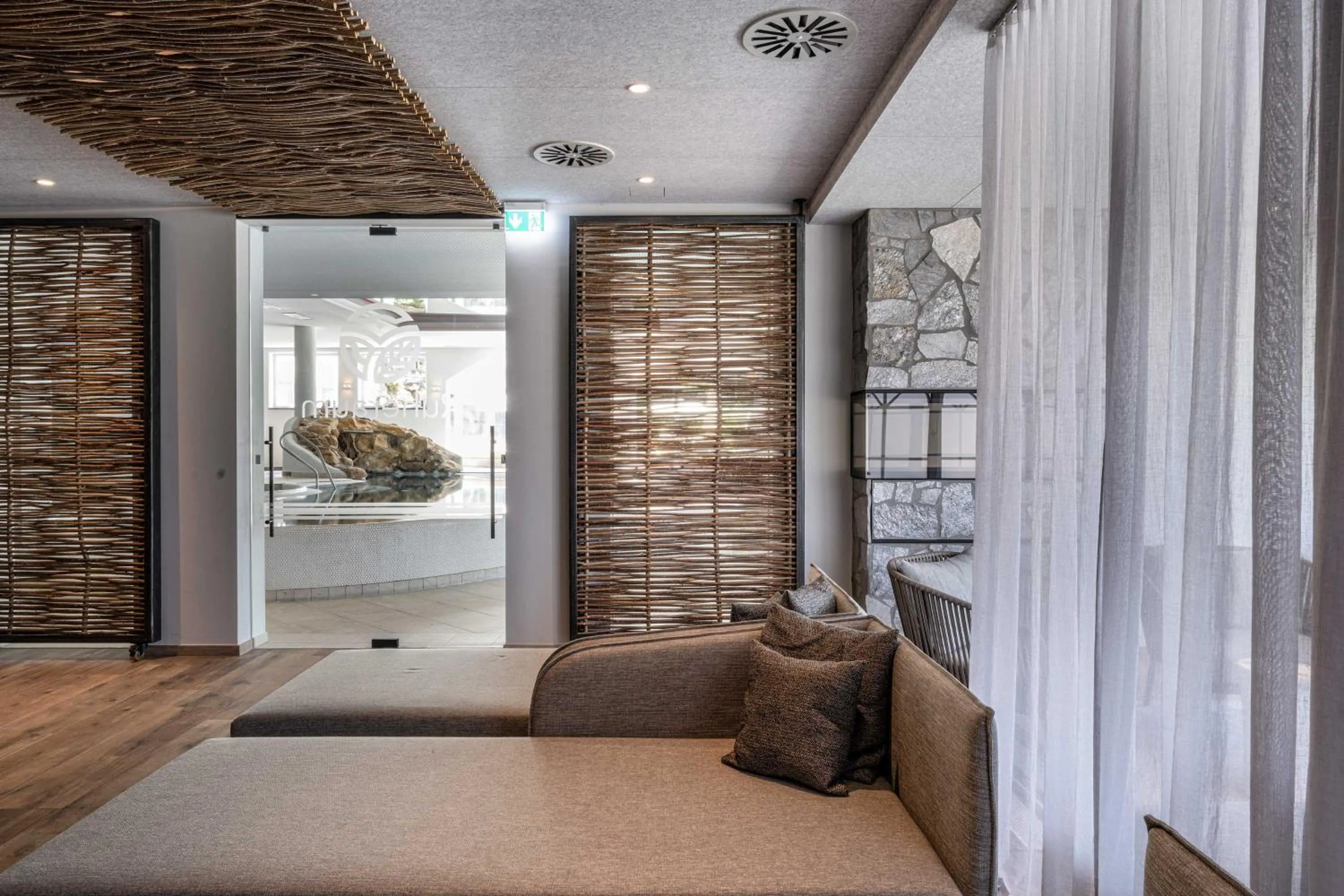 Spa and wellness centre/facilities, Bed in Hotel Lindenwirt