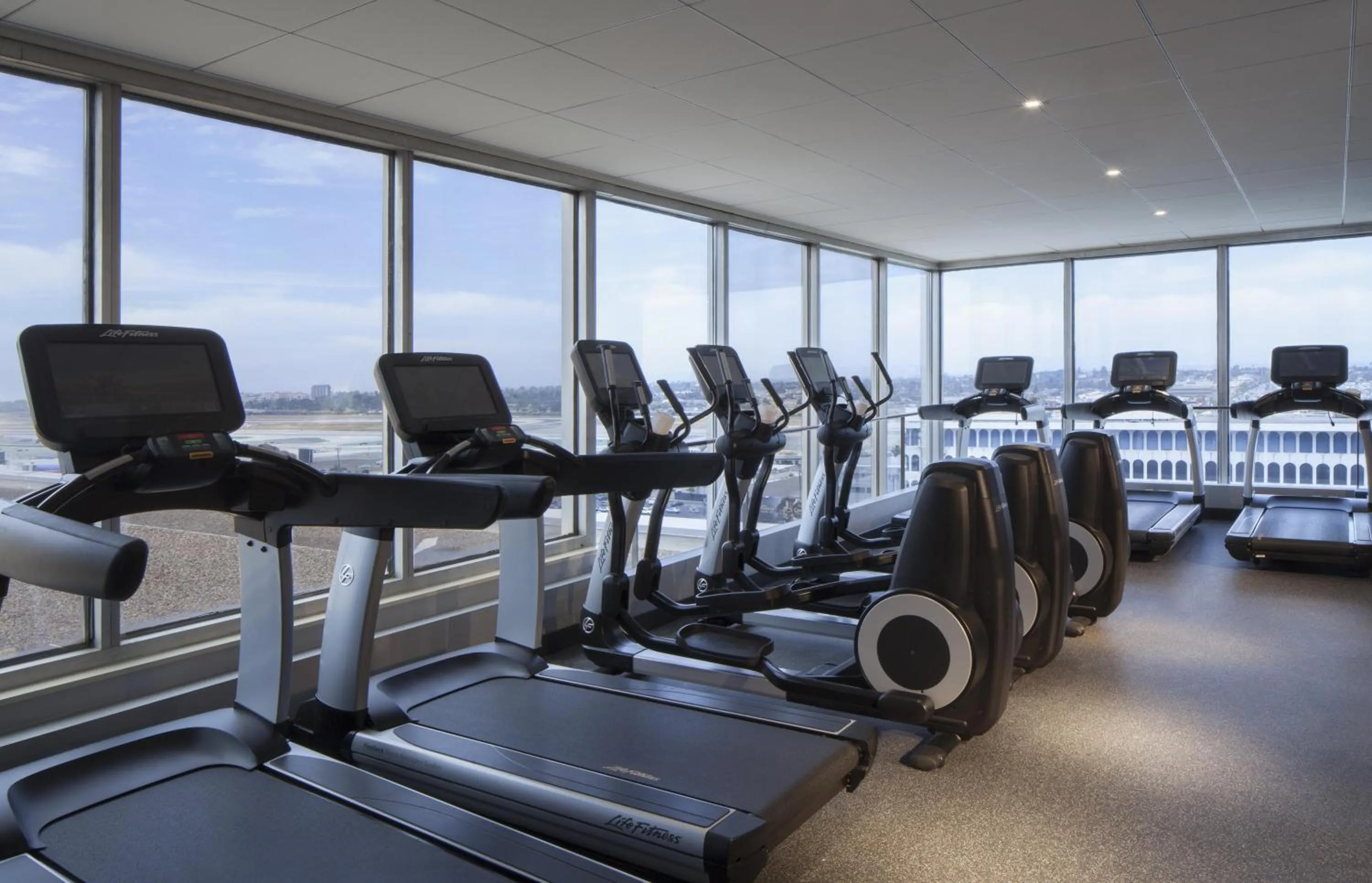 Hyatt Regency Los Angeles International Airport