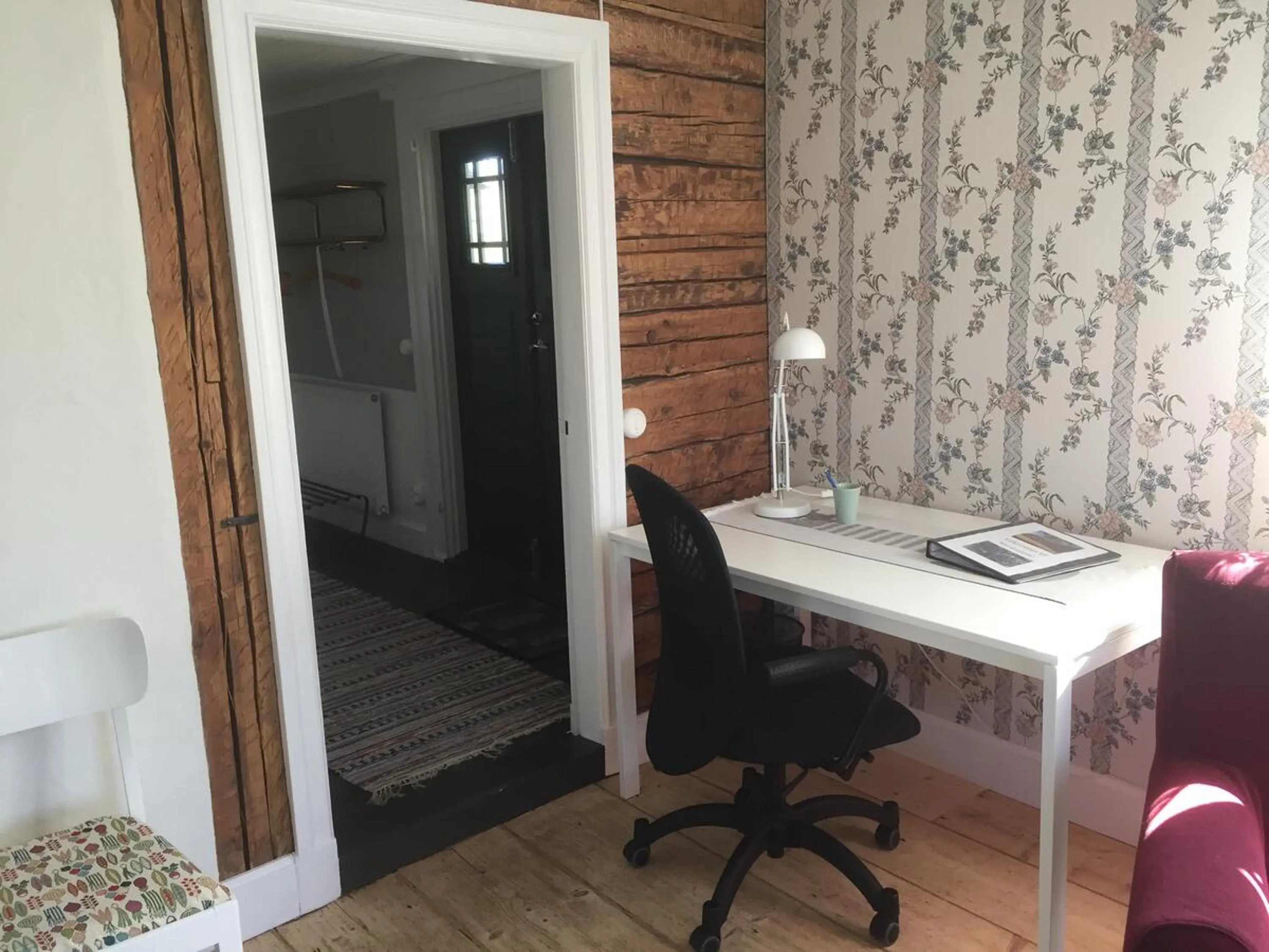 Living room in Stenbrottets lillstuga