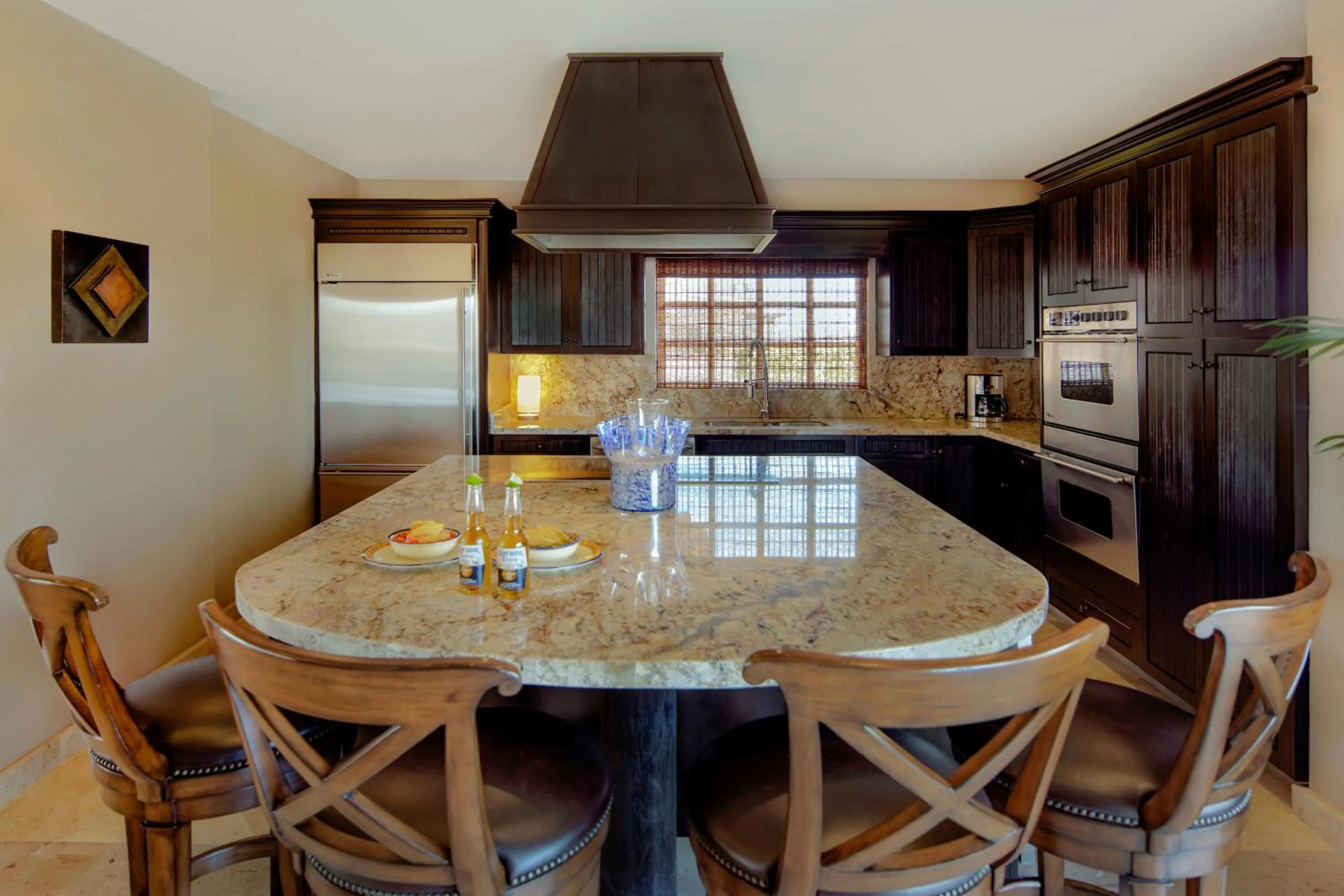 Kitchen or kitchenette in Cabo La Estancia