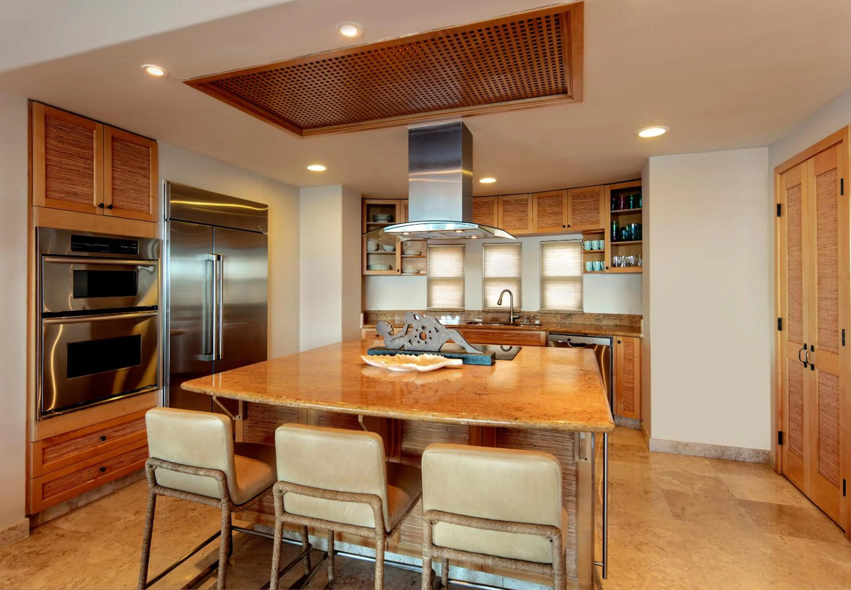 Kitchen or kitchenette in Cabo La Estancia