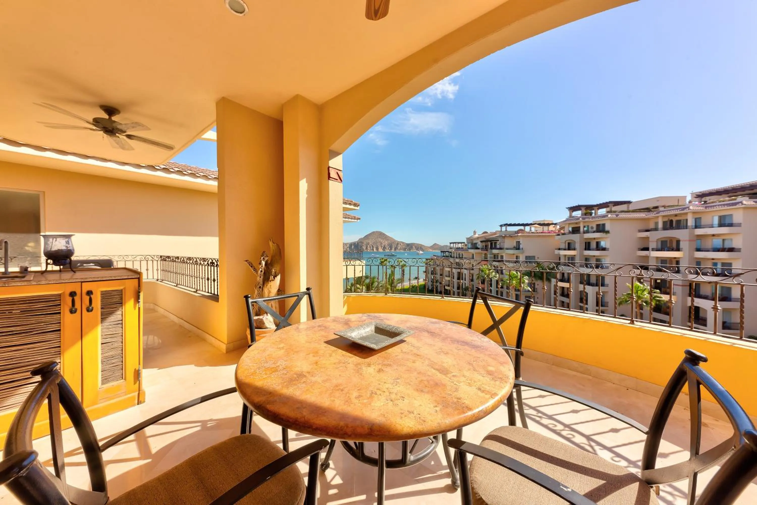 Balcony/Terrace in Cabo La Estancia