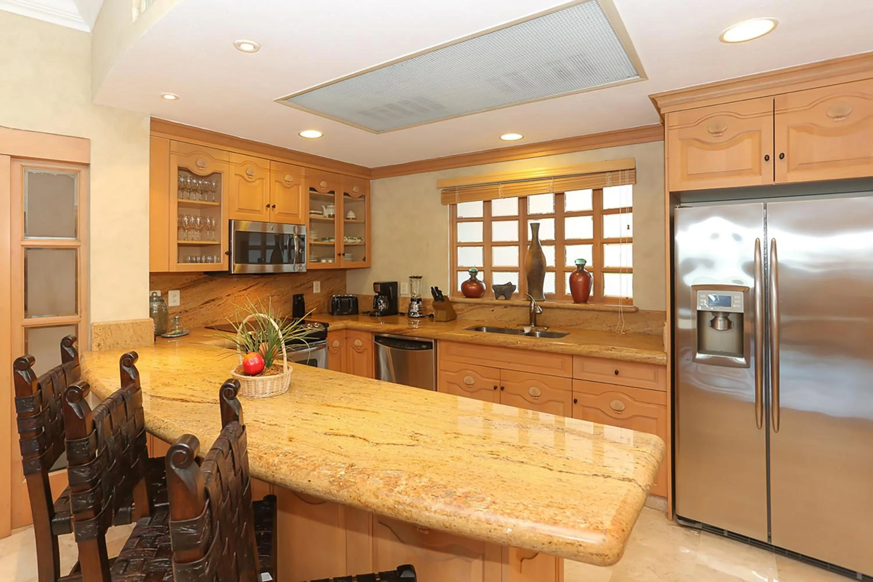 Kitchen or kitchenette in Cabo La Estancia