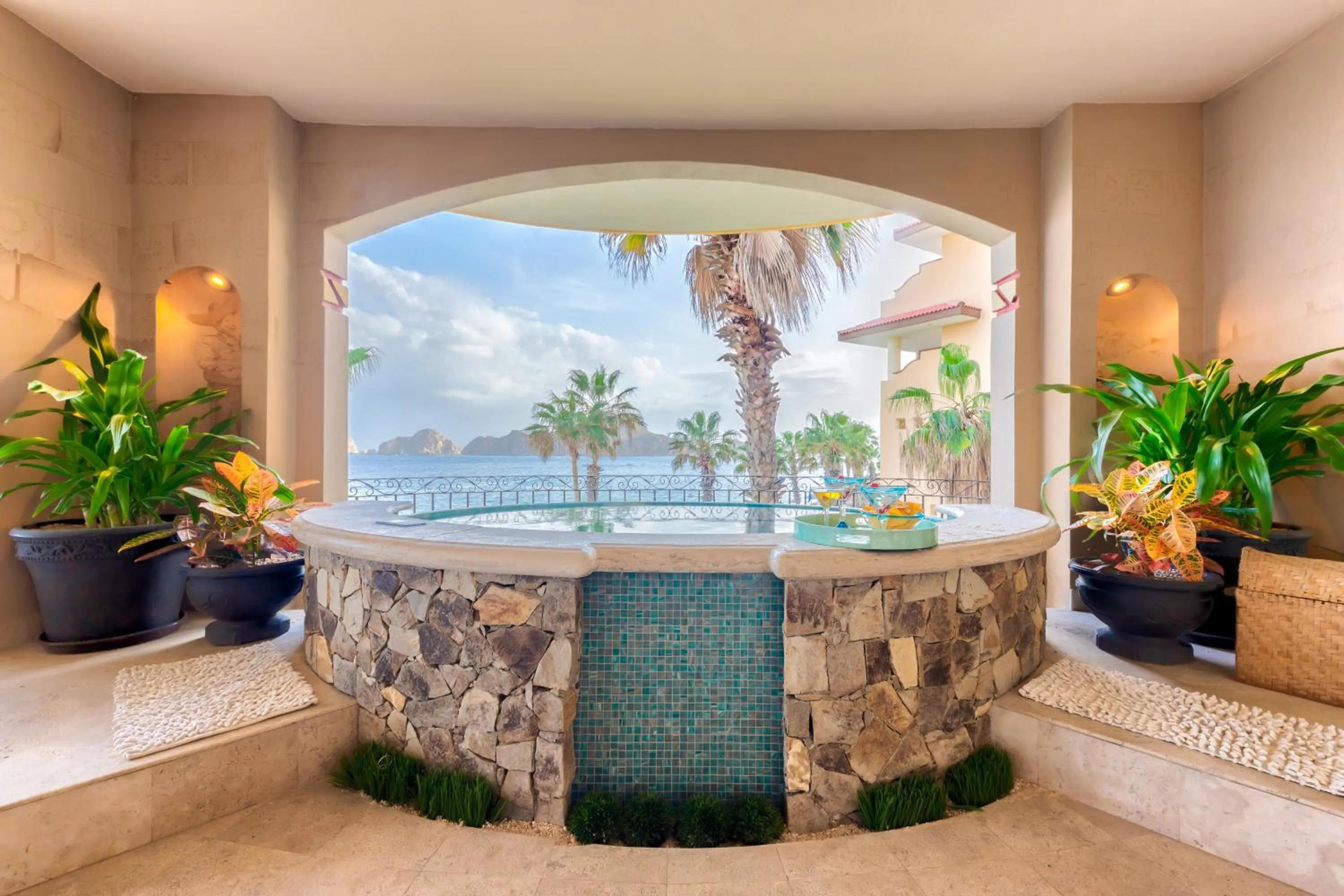 Hot Tub in Cabo La Estancia