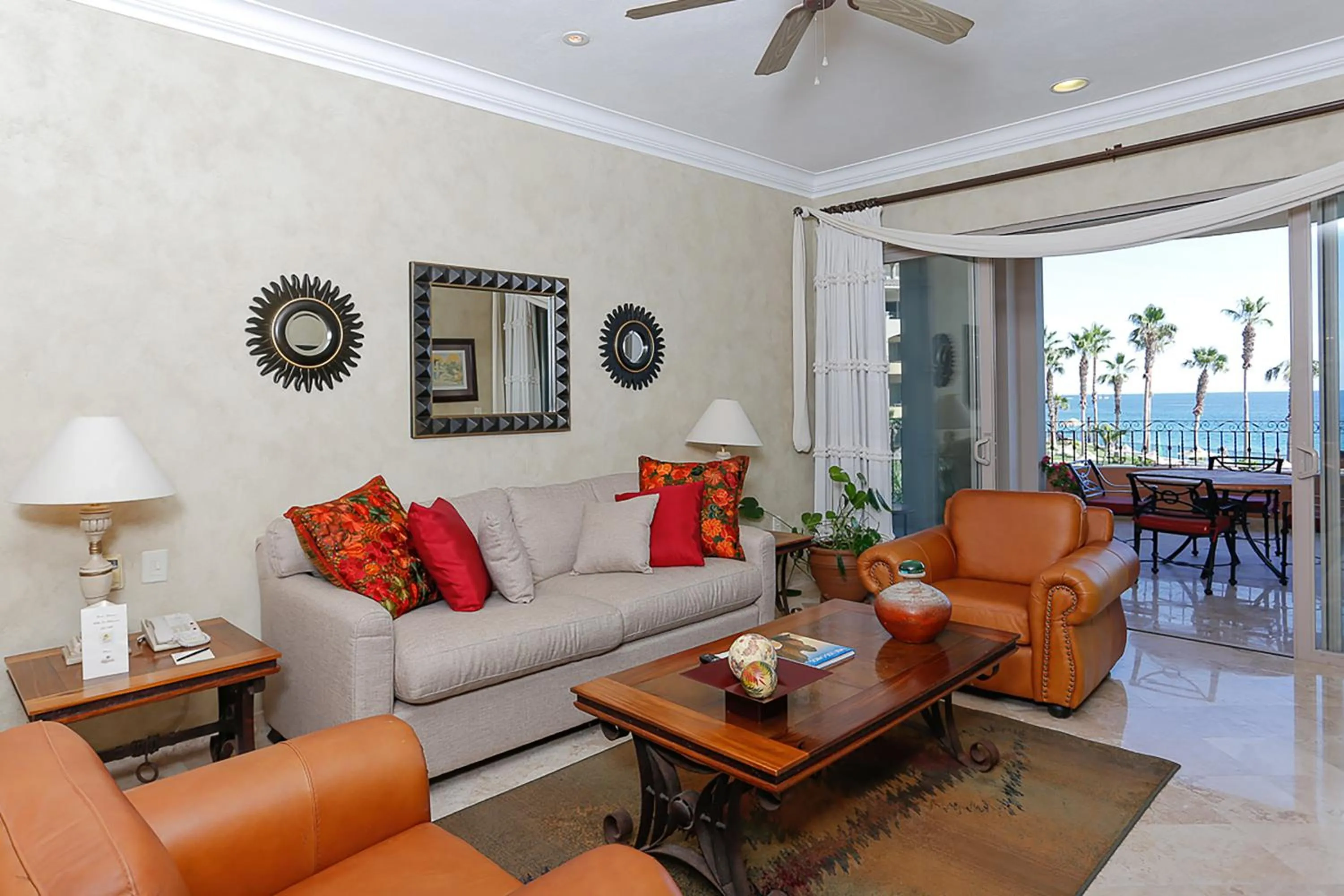 Living room in Cabo La Estancia
