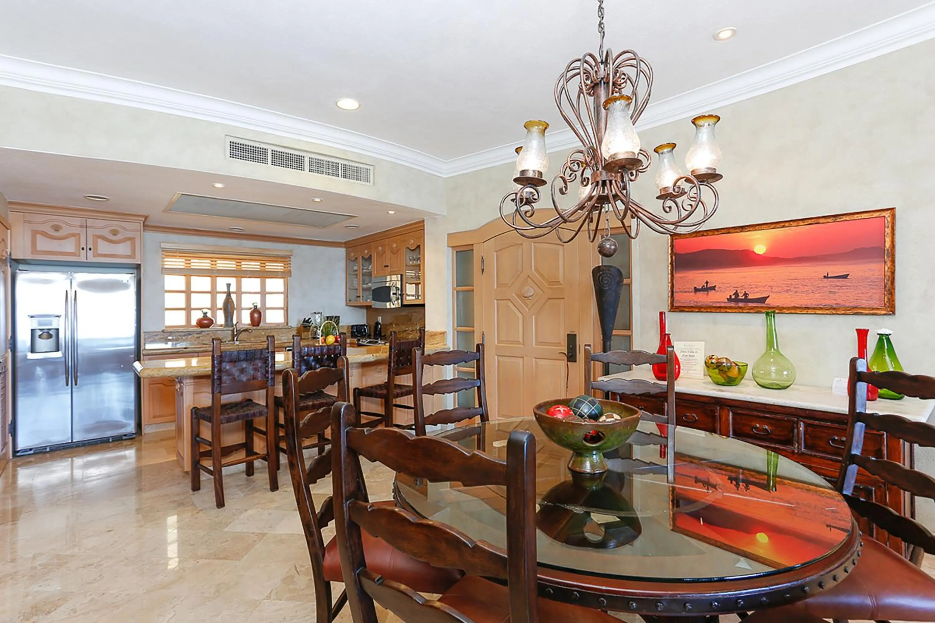 Dining area in Cabo La Estancia