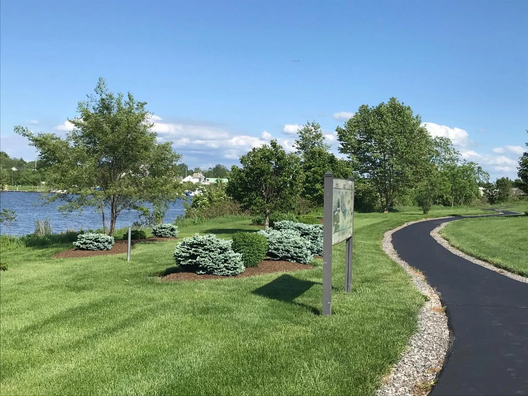 Neighbourhood in Ariel Broadway Hotel