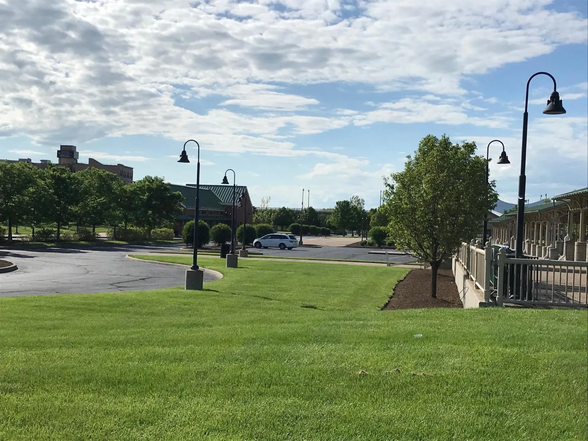 Neighbourhood in Ariel Broadway Hotel