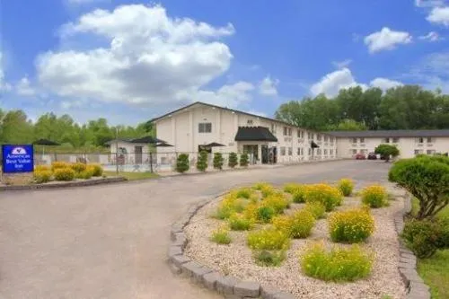 Facade/entrance in Valued Stay Madison