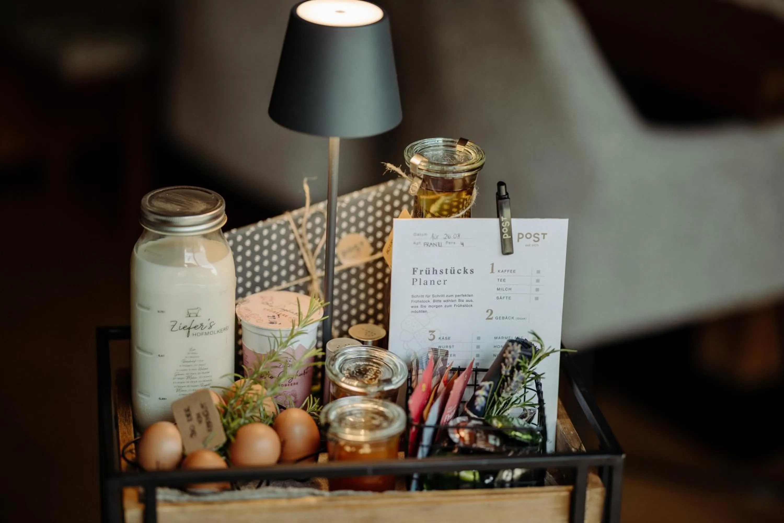 Food and drinks in PoSt Boutique Apartments