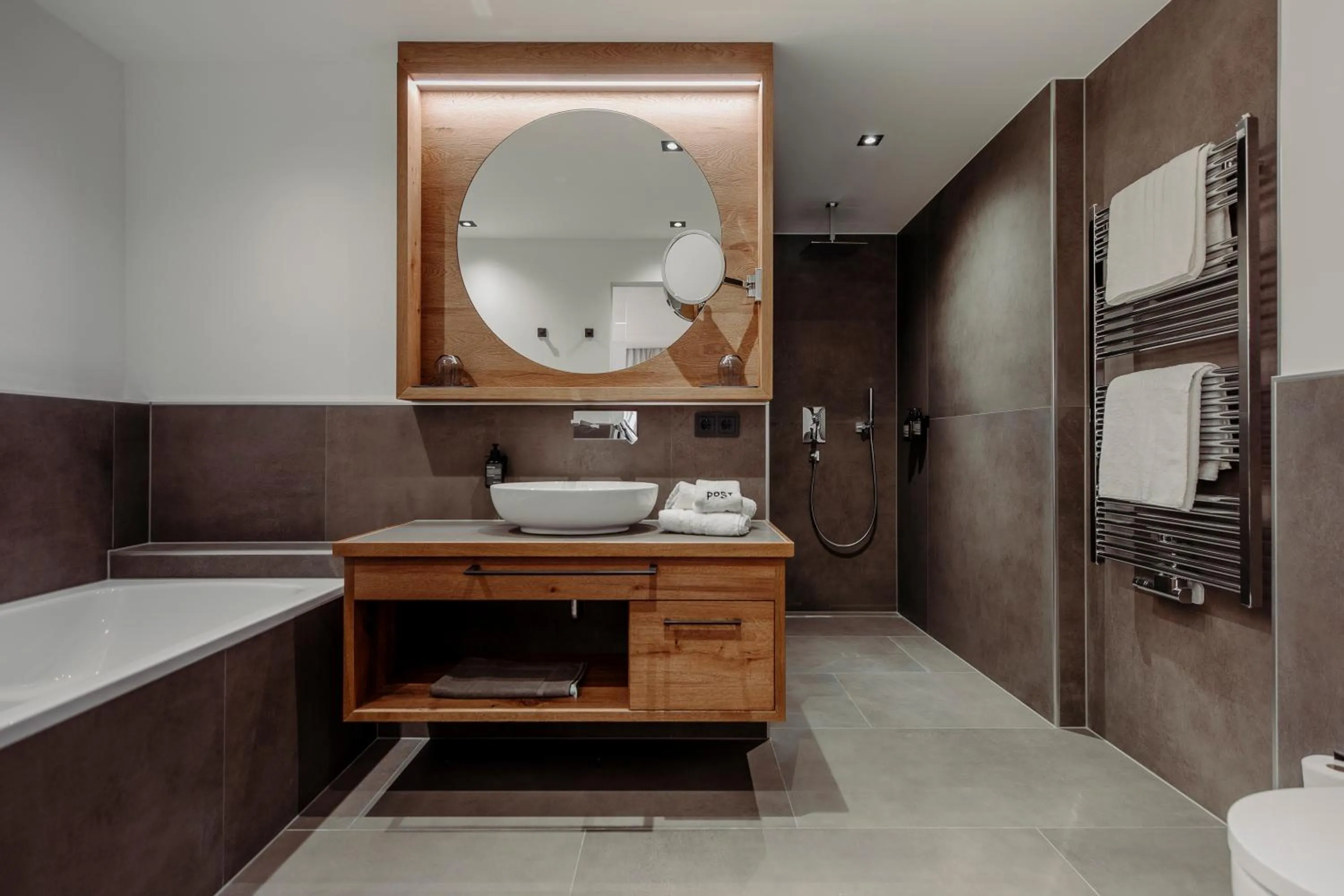 Shower in PoSt Boutique Apartments