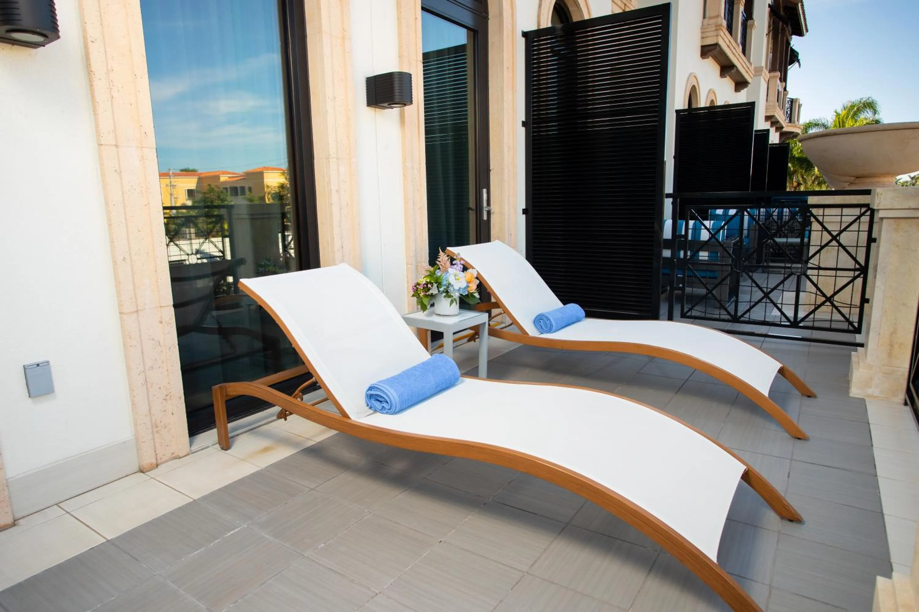 Balcony/Terrace in Inn On Fifth