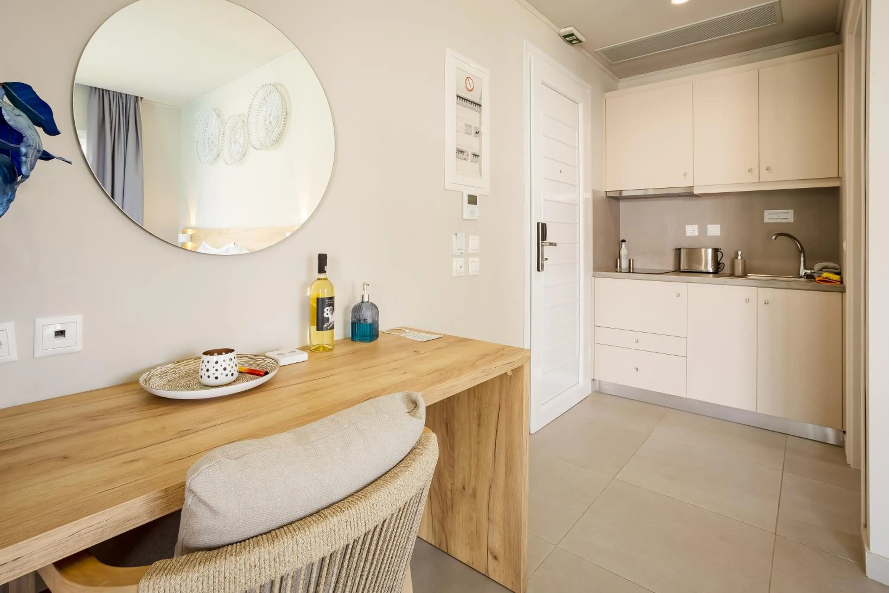 Photo of the whole room in Sarpidon Suites