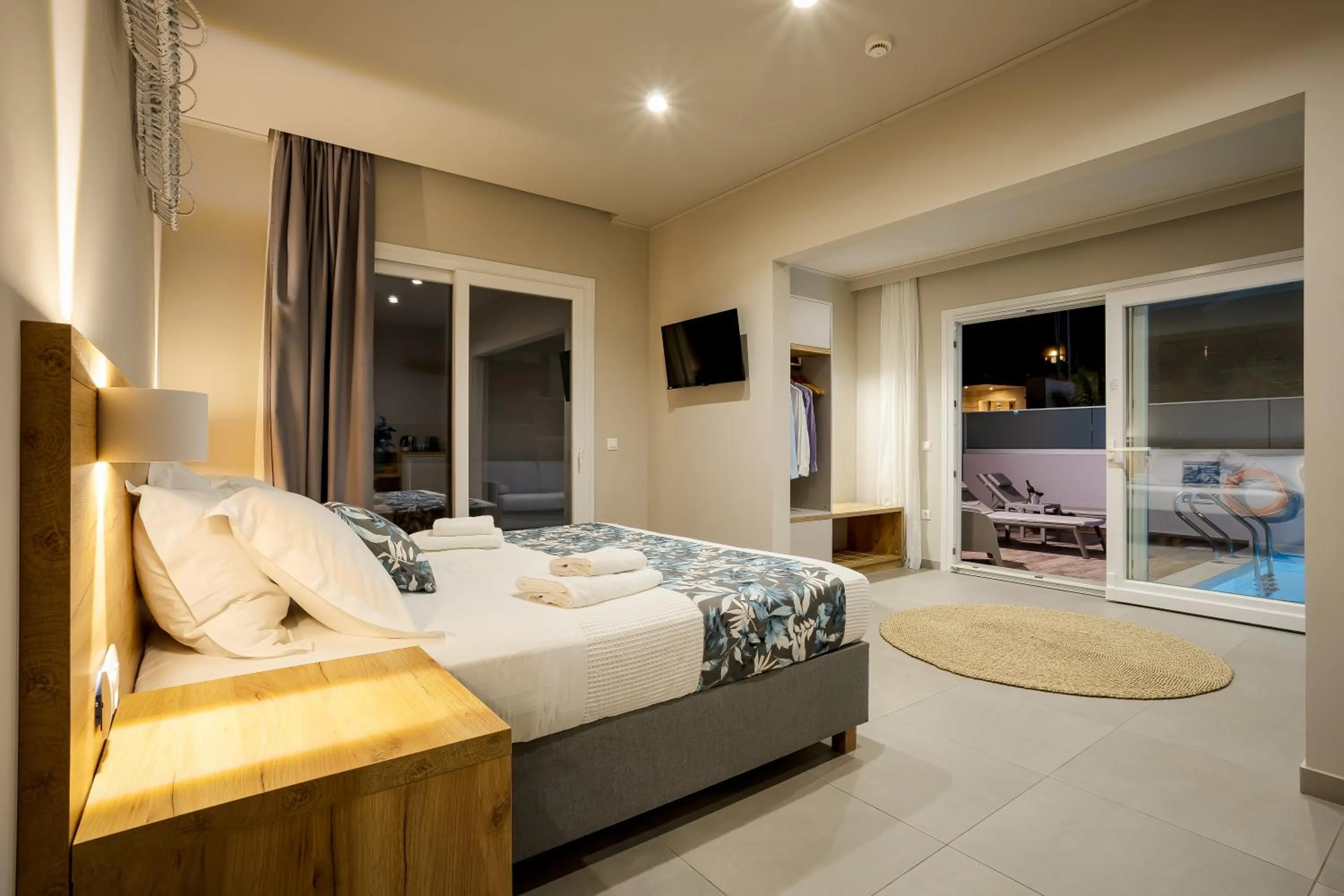 Night, Bed in Sarpidon Suites