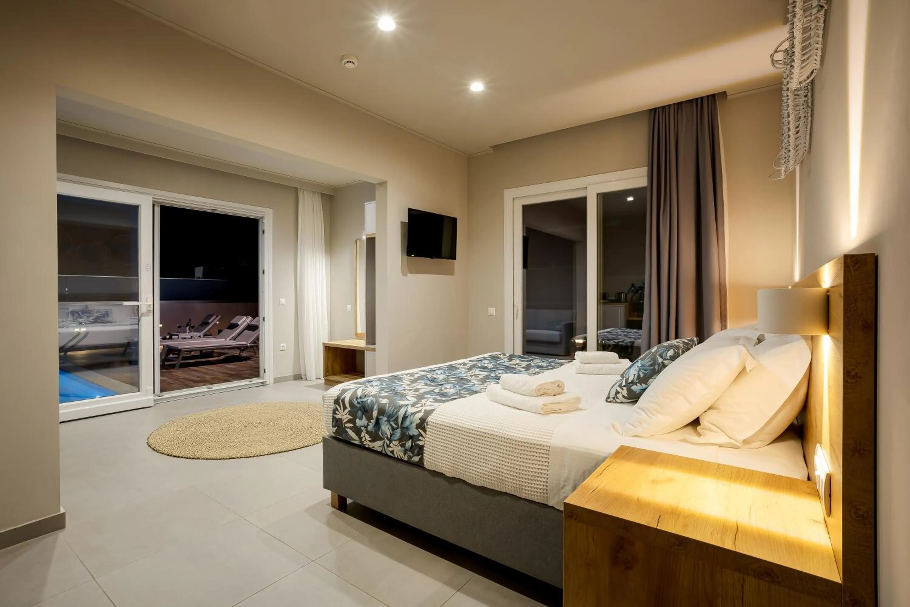 Night, Bed in Sarpidon Suites