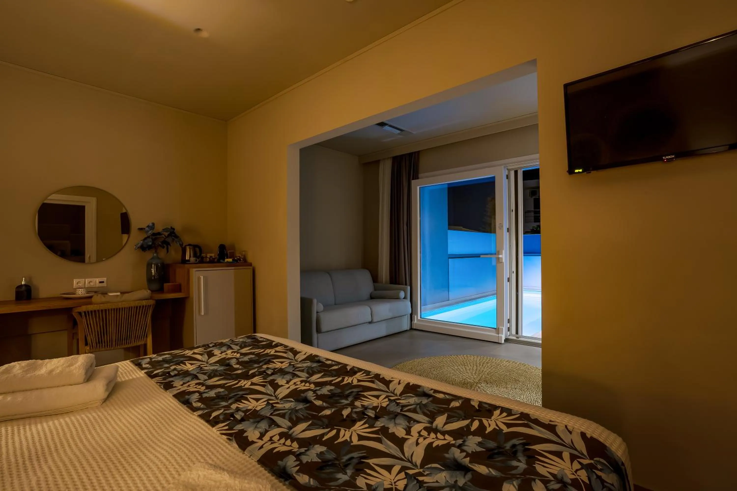 Night, Bed in Sarpidon Suites