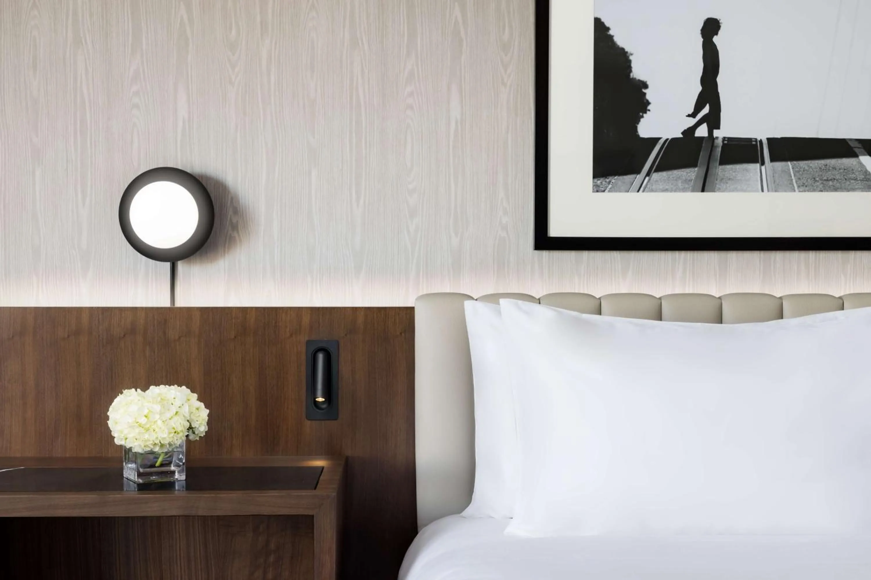 Bedroom, Bed in Hyatt Regency San Francisco Downtown SOMA