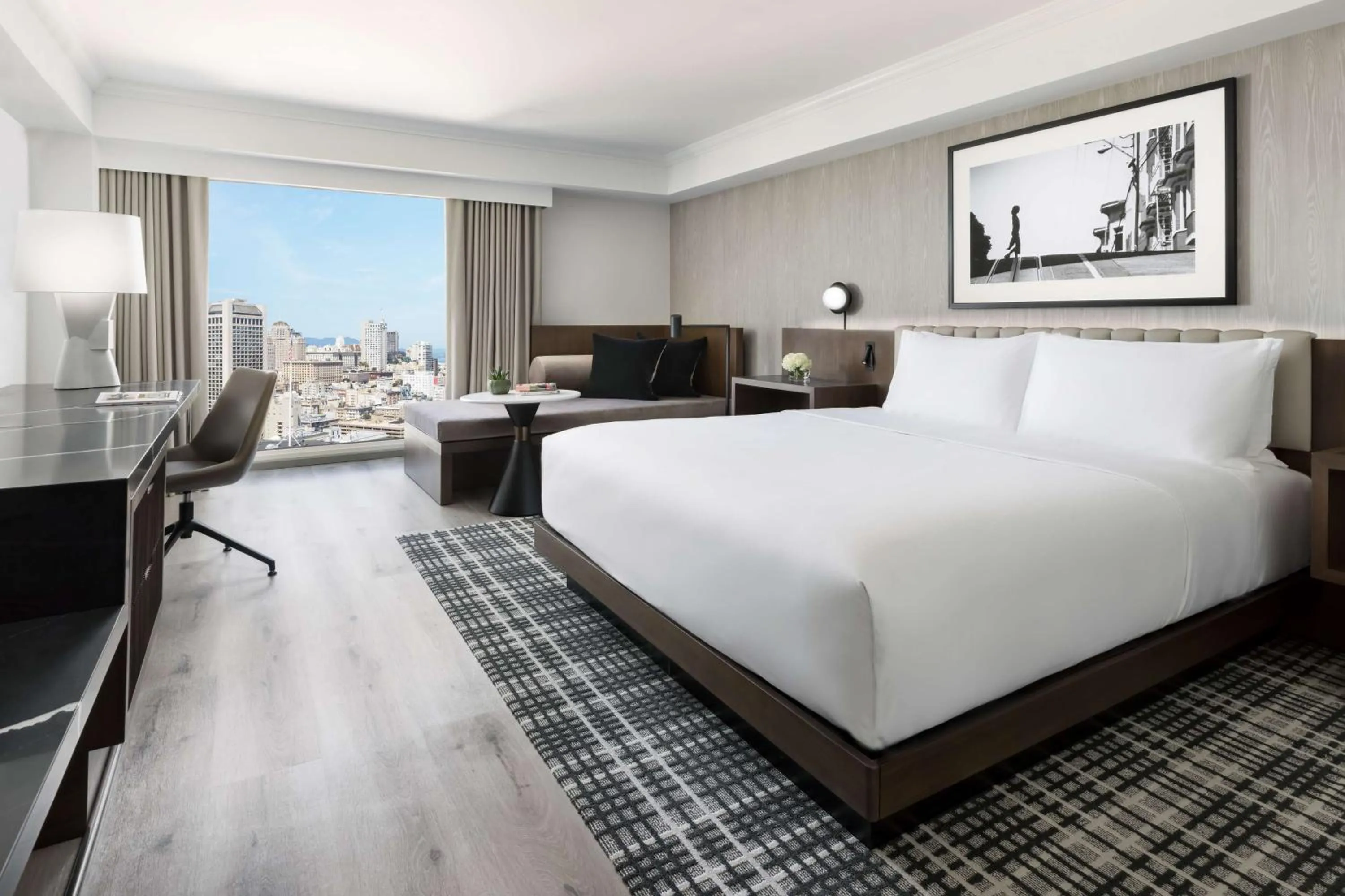 Bedroom, Bed in Hyatt Regency San Francisco Downtown SOMA