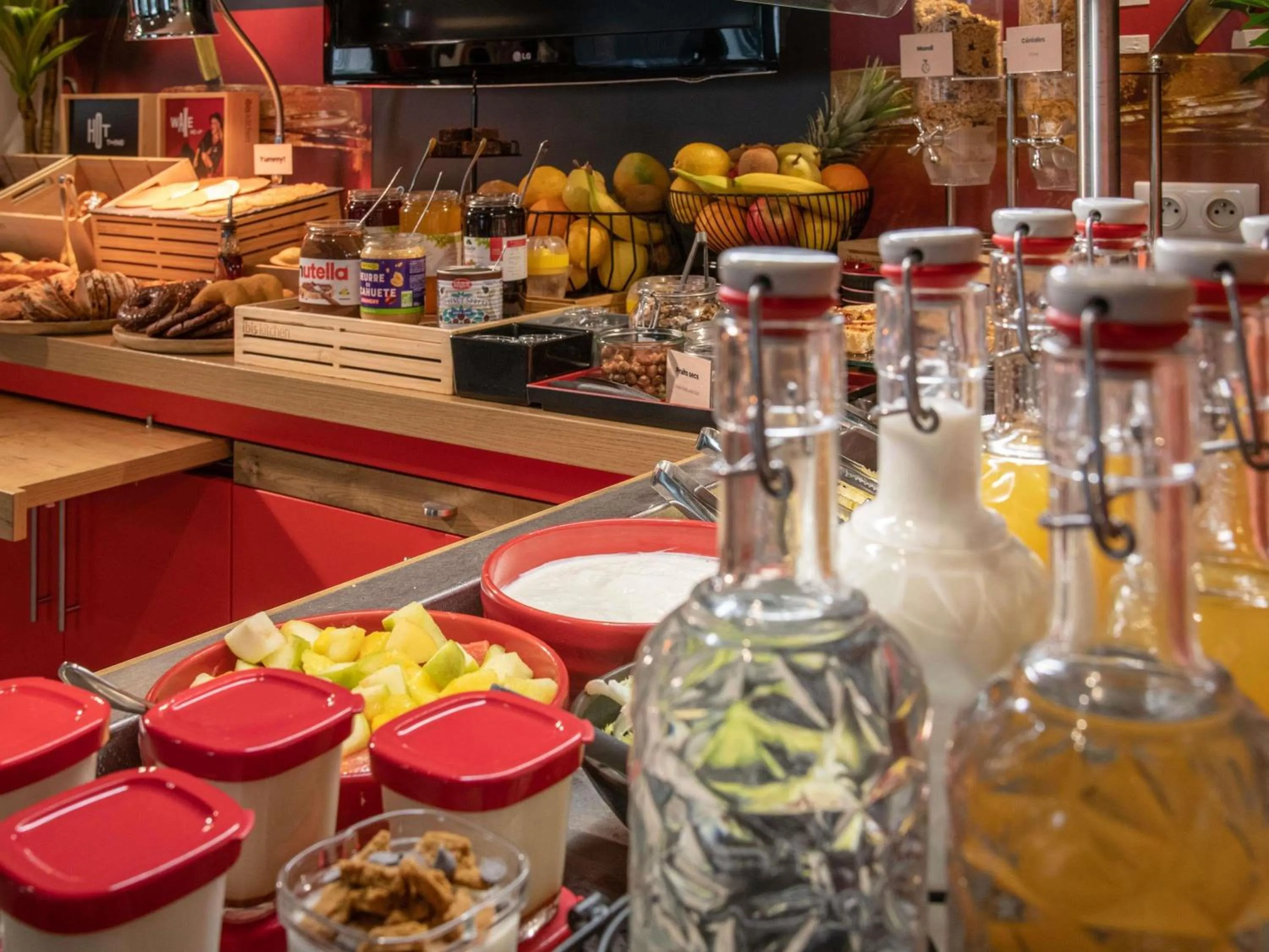 Breakfast in ibis Cannes Centre