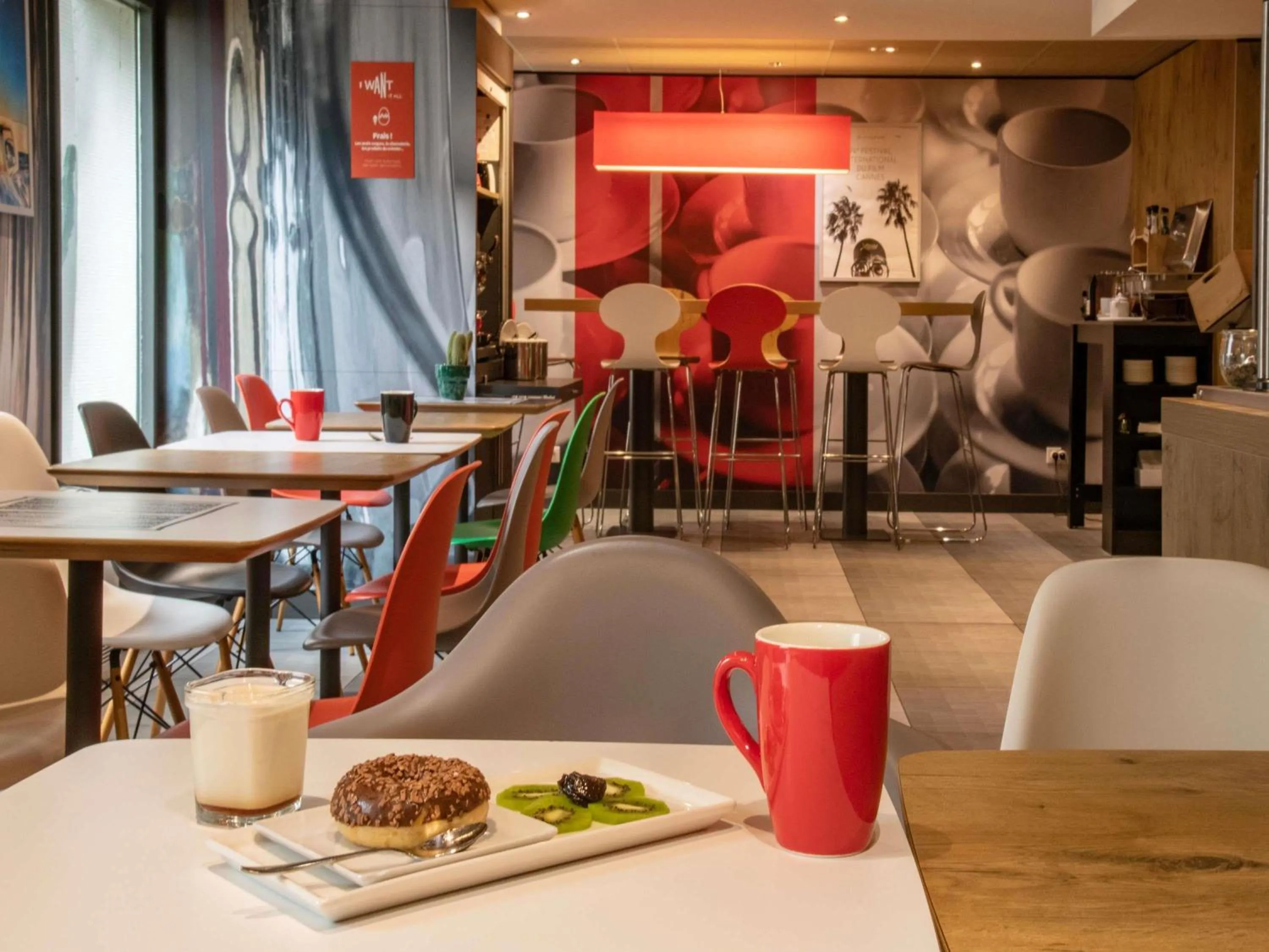 Breakfast in ibis Cannes Centre