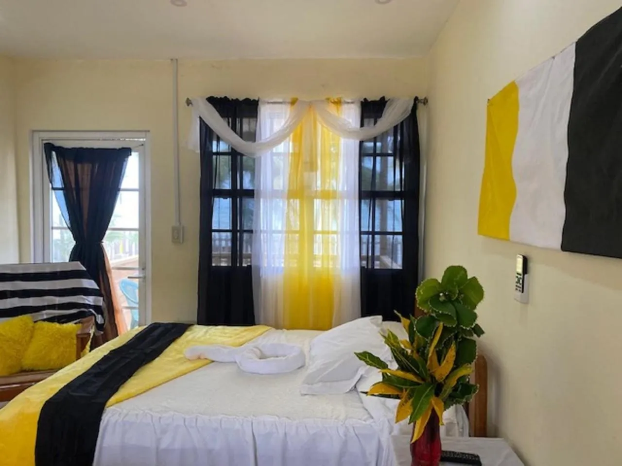 View (from property/room), Bed in Pal's on the beach - Dangriga, Belize