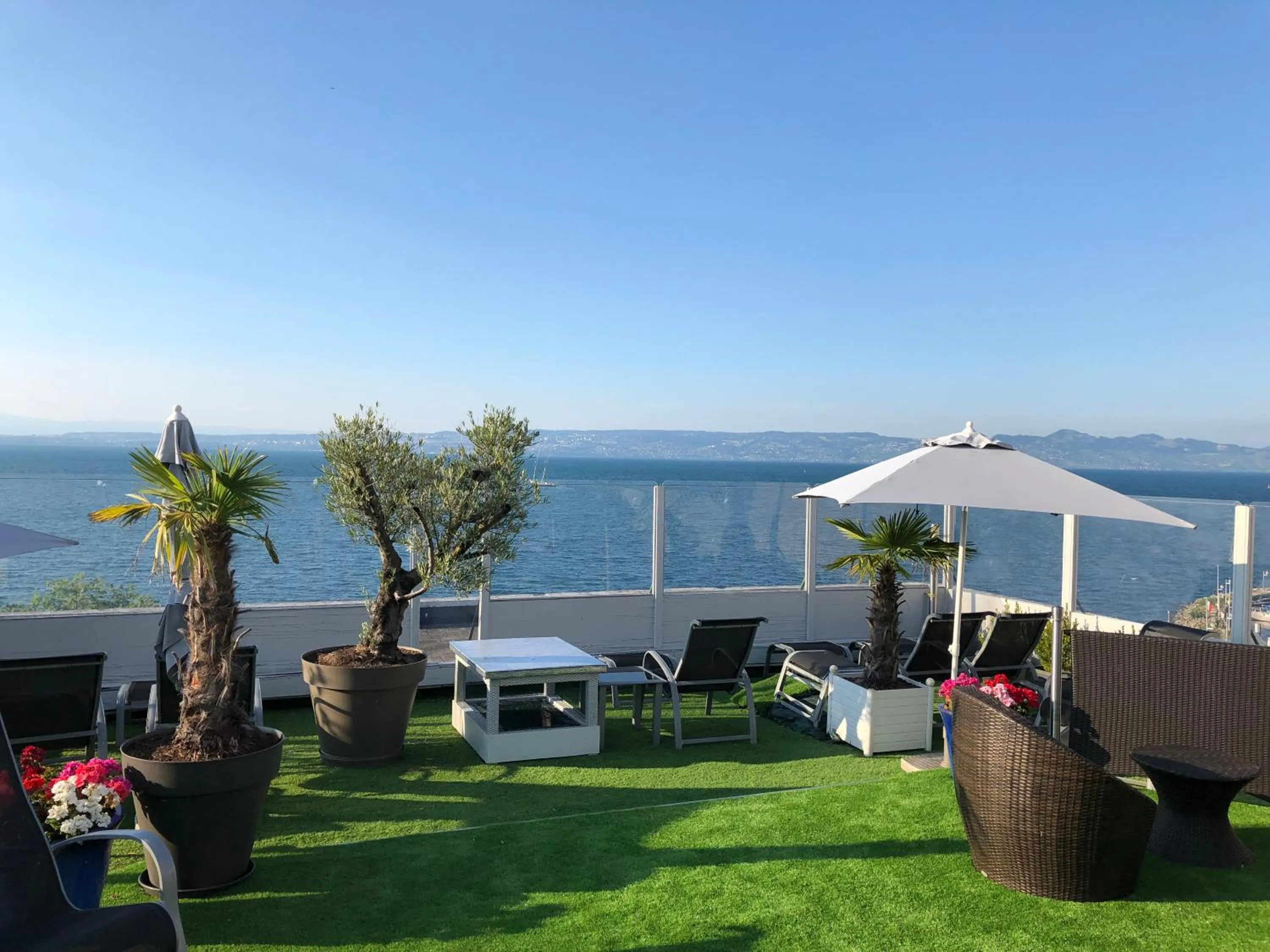 Patio in Savoy Hôtel Evian