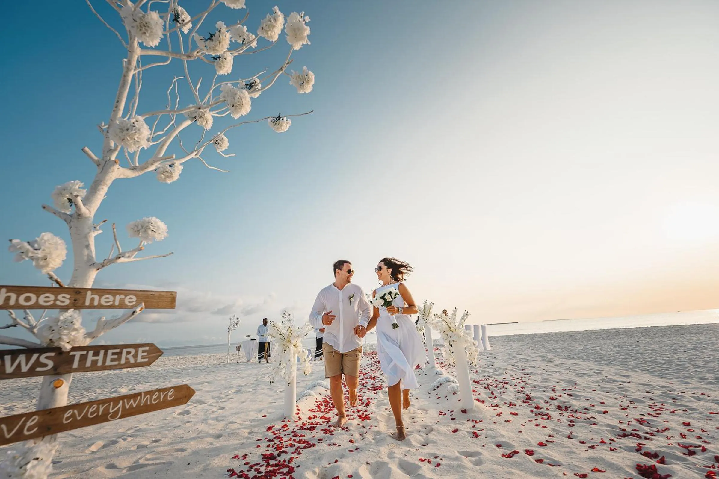 wedding in Siyam World Maldives - 24-Hour Premium All-inclusive with Free Transfer