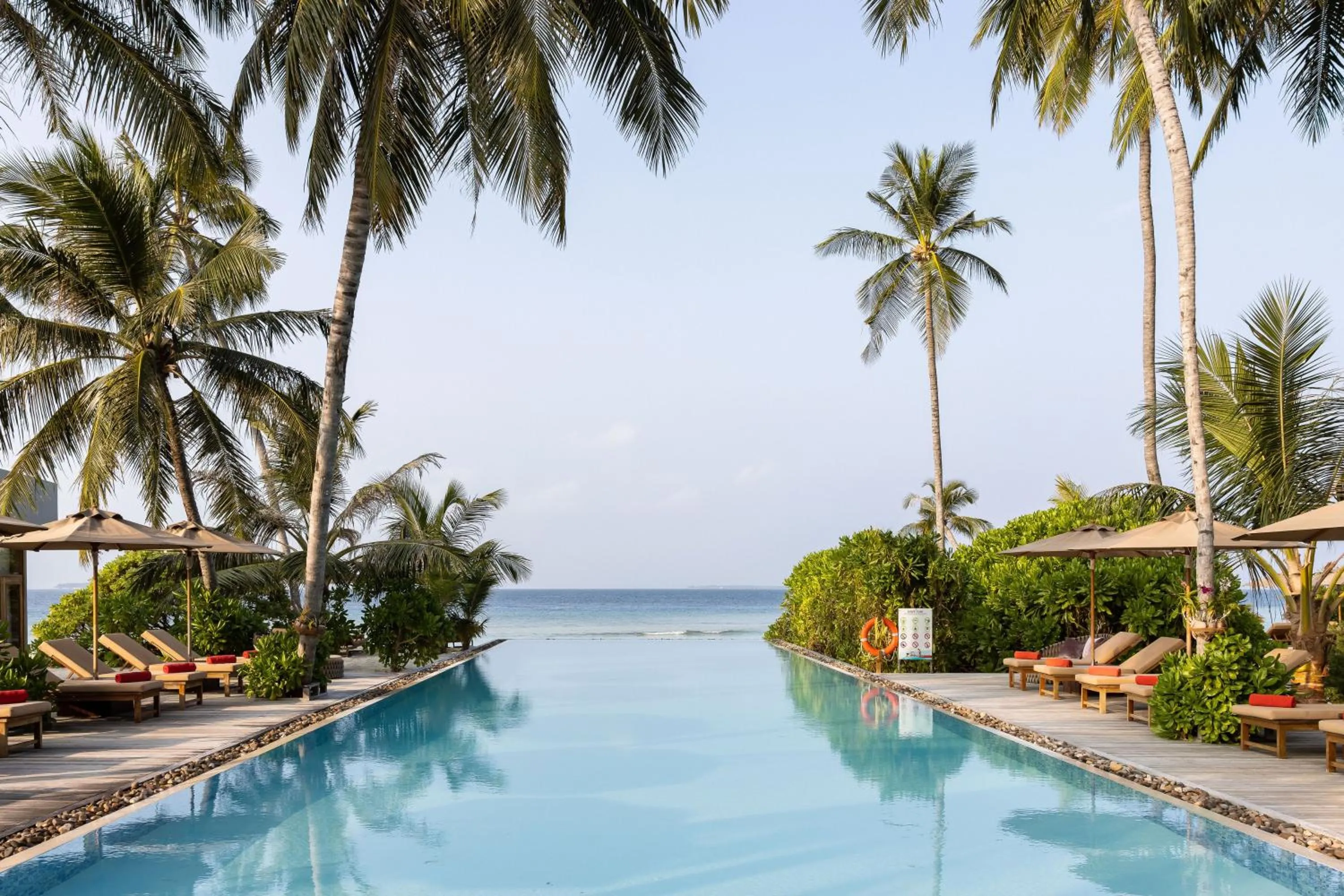 Lounge or bar in Siyam World Maldives - 24-Hour Premium All-inclusive with Free Transfer